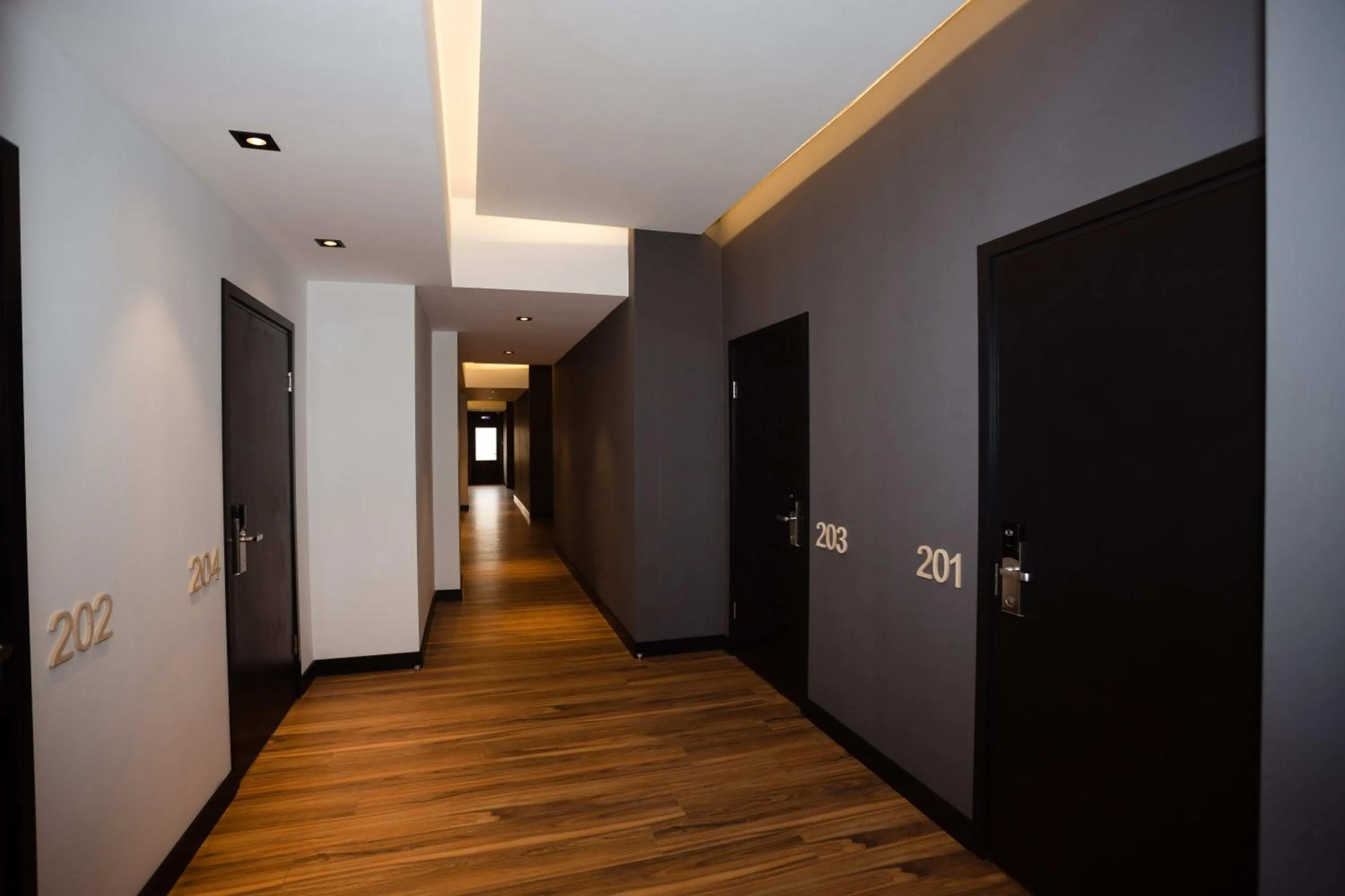 Area and facilities in Eleven Hotel and Hall