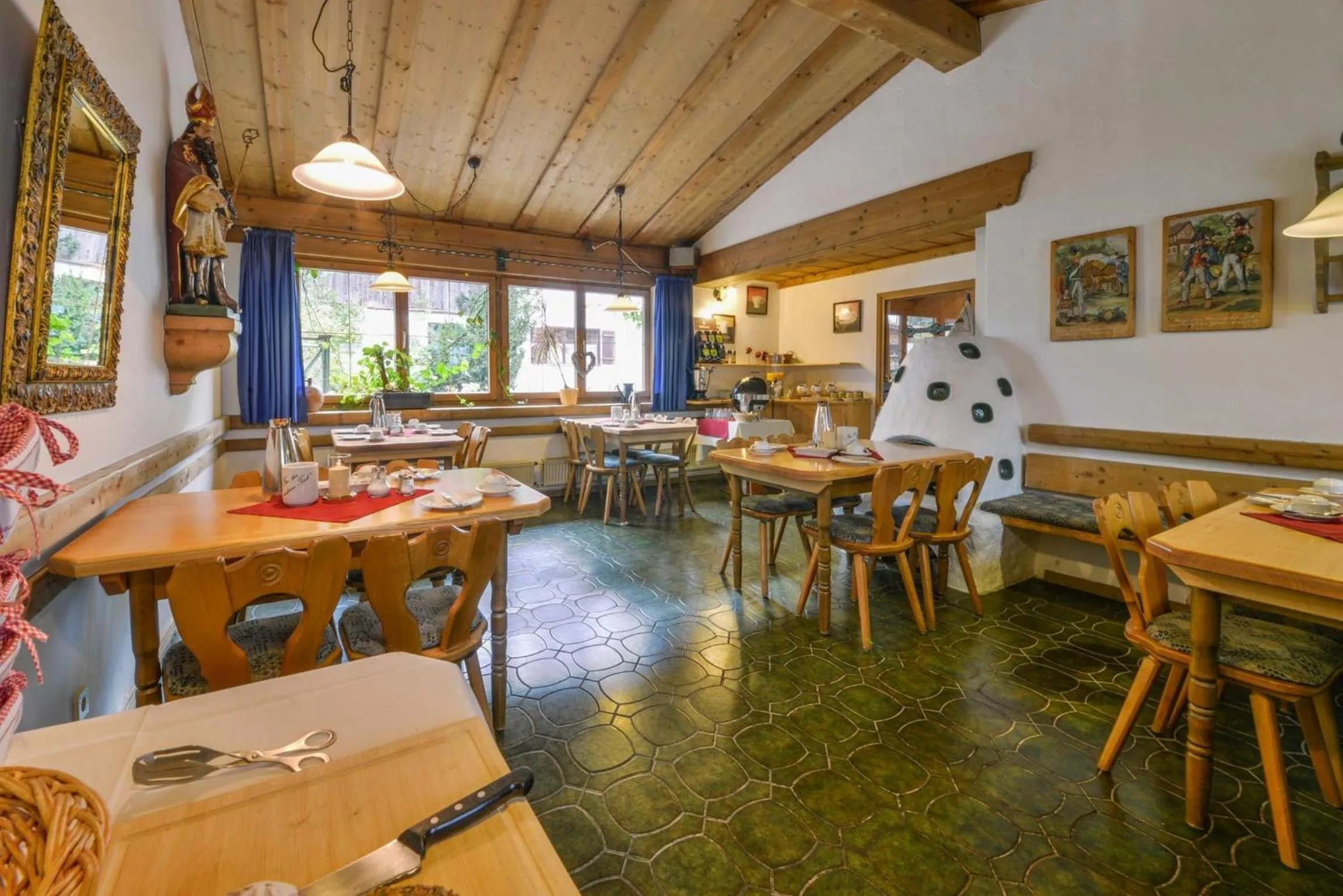 Restaurant/places to eat in Landhotel zum Metzgerwirt
