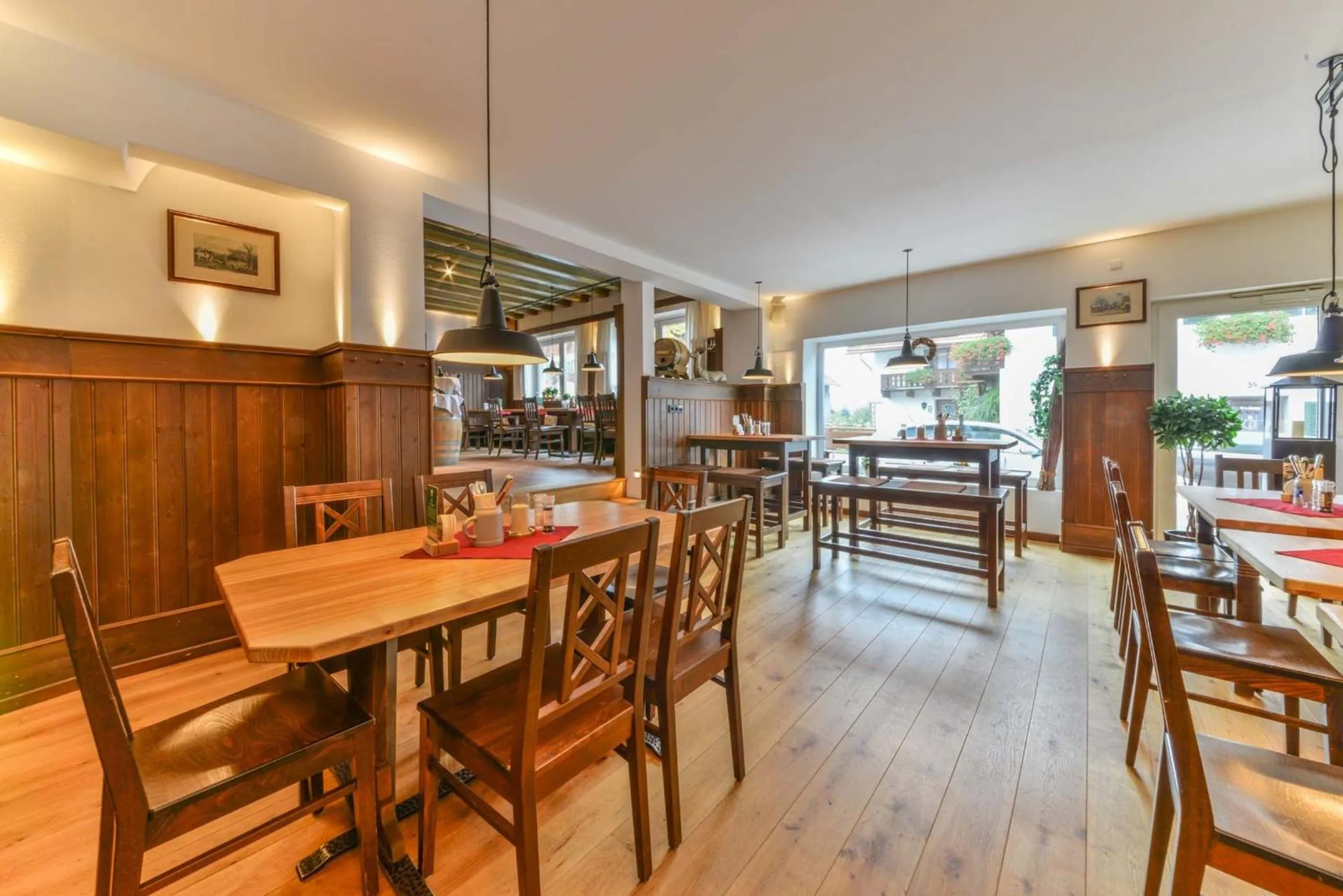 Restaurant/places to eat in Landhotel zum Metzgerwirt