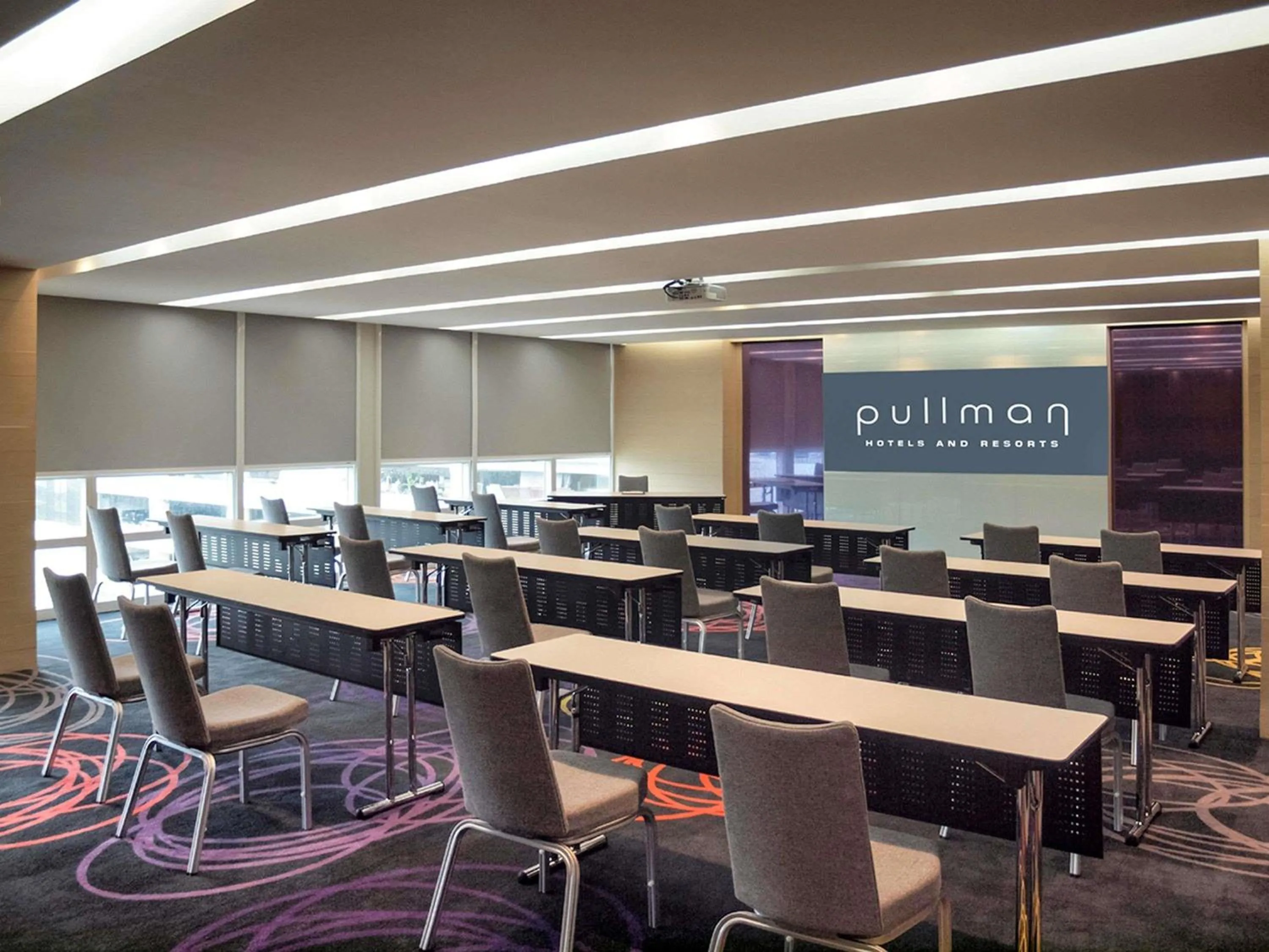 Meeting/conference room in Pullman Bangkok King Power