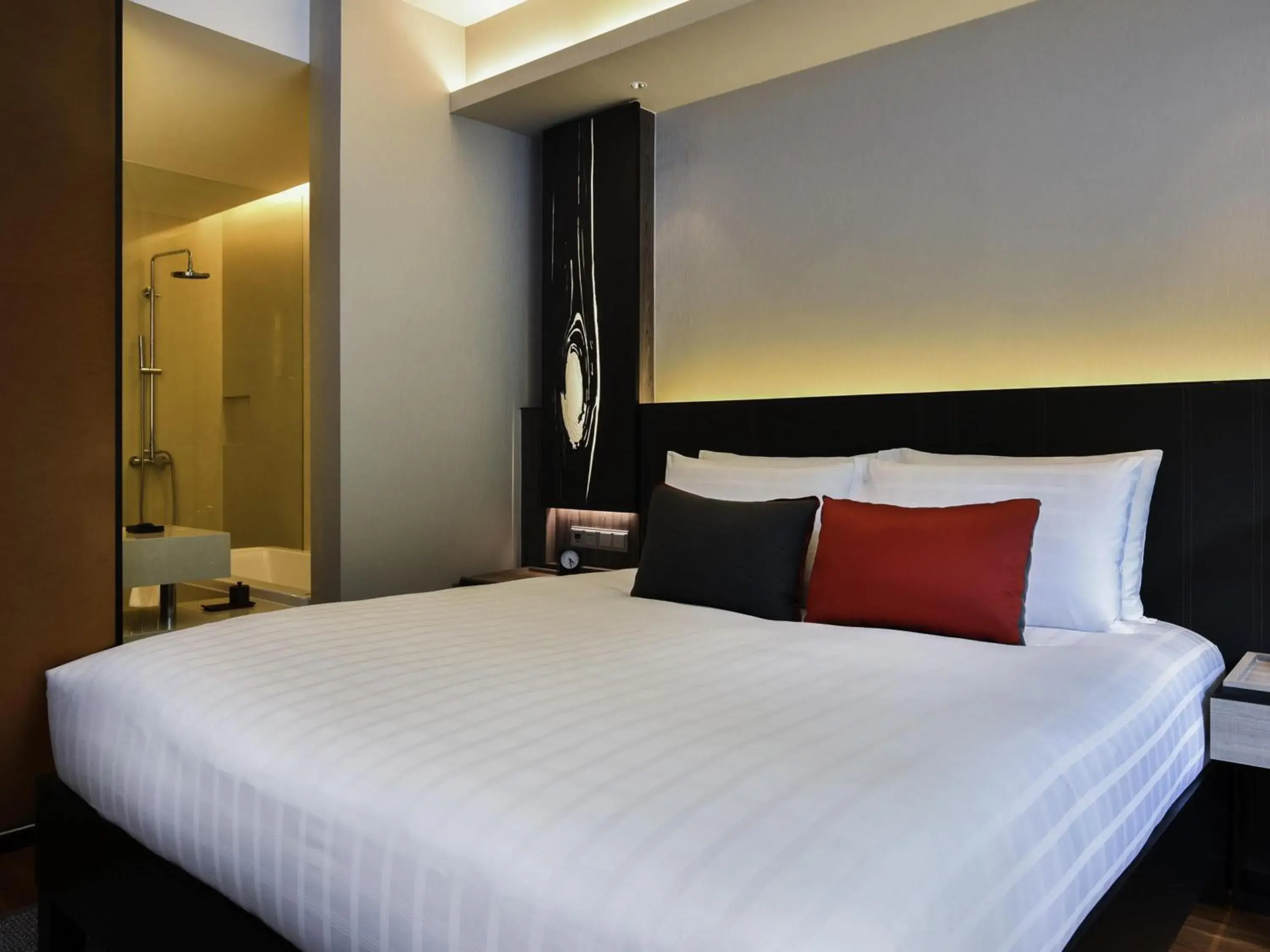 Bedroom, Bed in Pullman Bangkok King Power Bedroom, Bed in Pullman Bangkok King Power