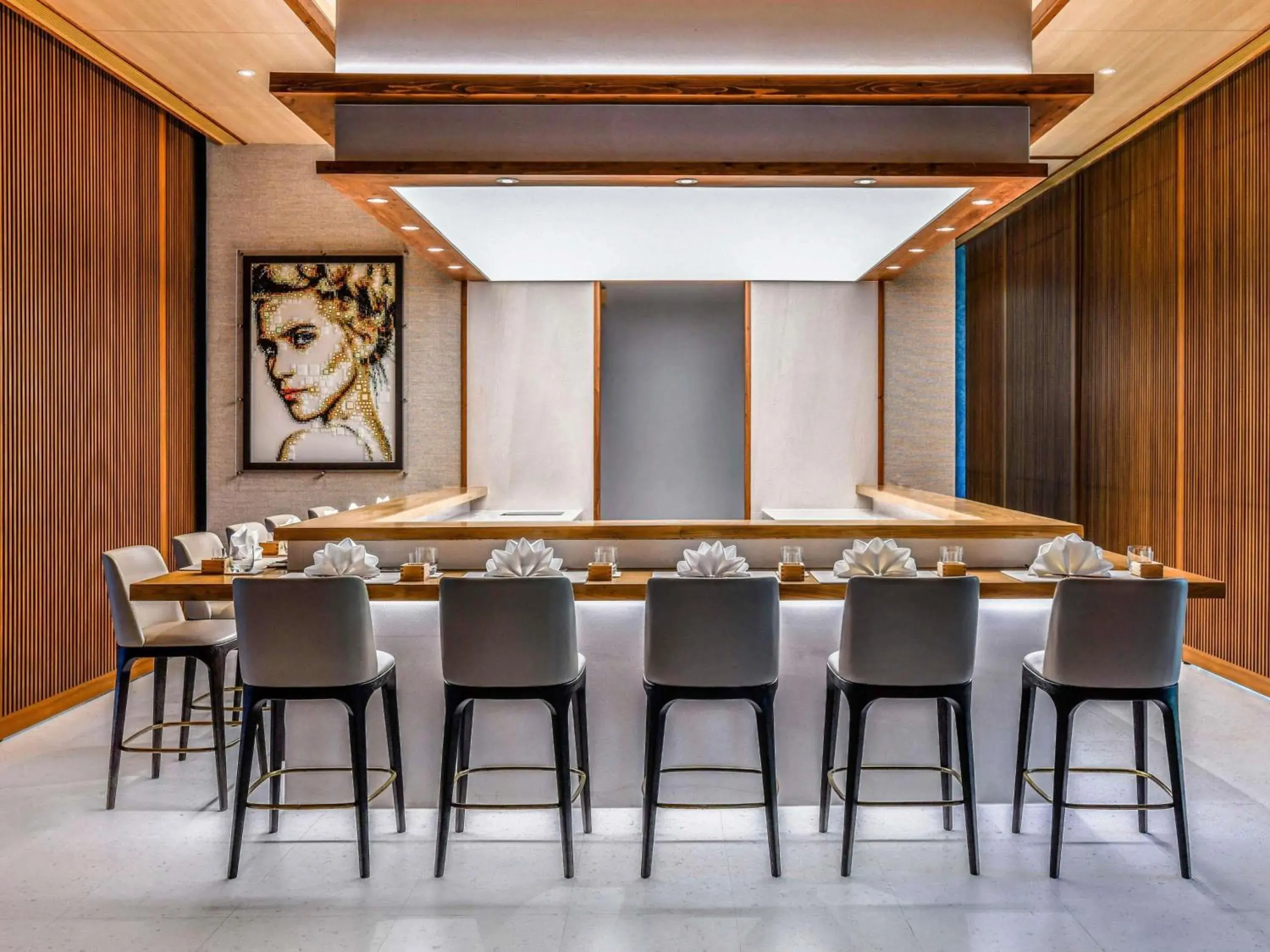 Restaurant/places to eat in Pullman Bangkok King Power Restaurant/places to eat in Pullman Bangkok King Power