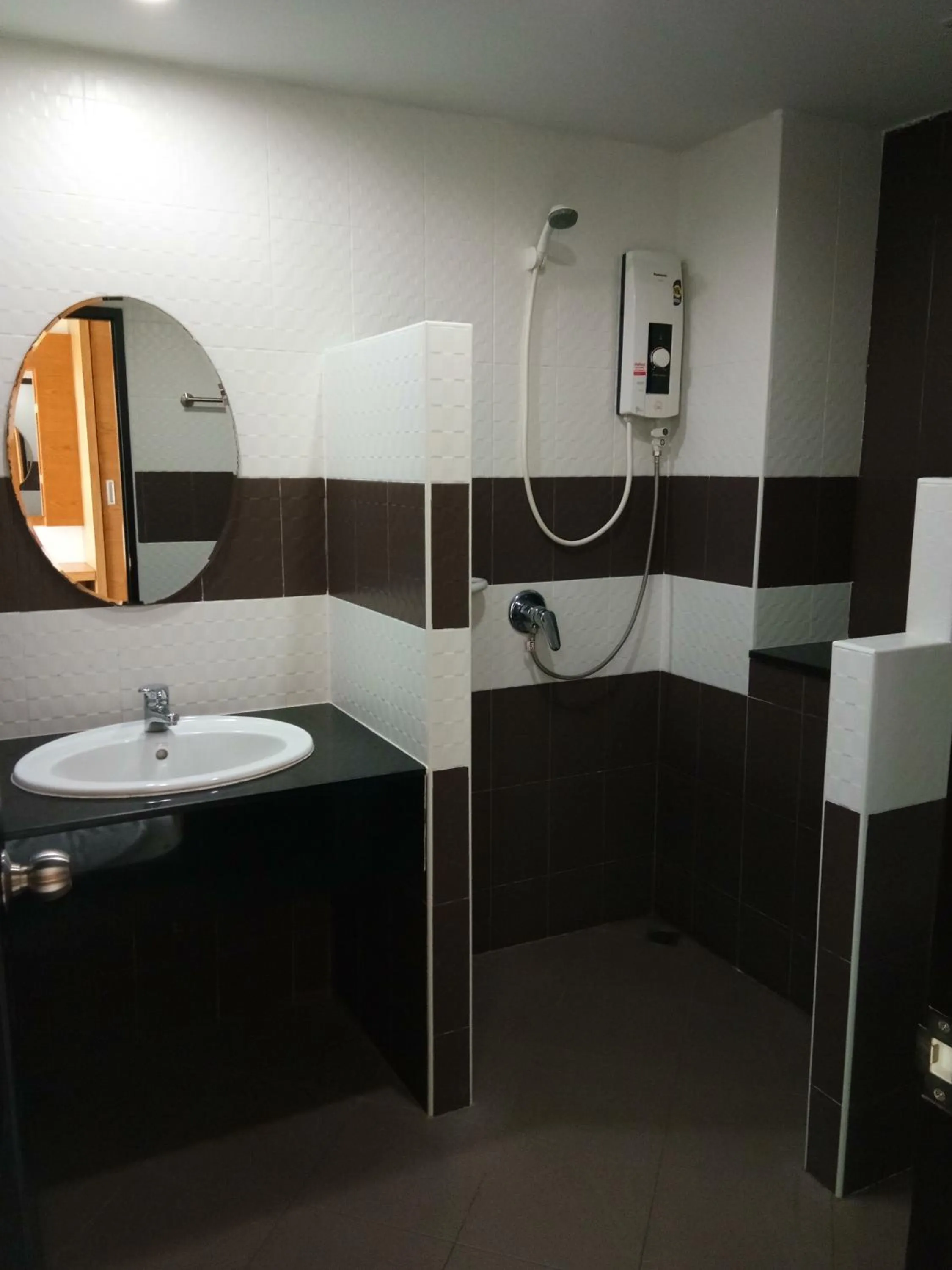 Bed in TK mansion Hat Yai