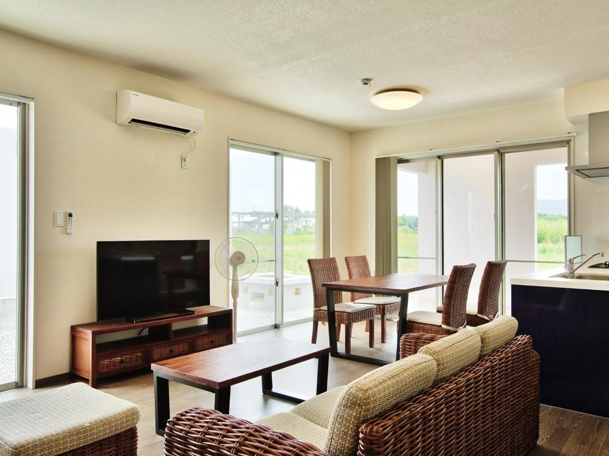 TV and multimedia in Cottage Sea Wind Nakijin