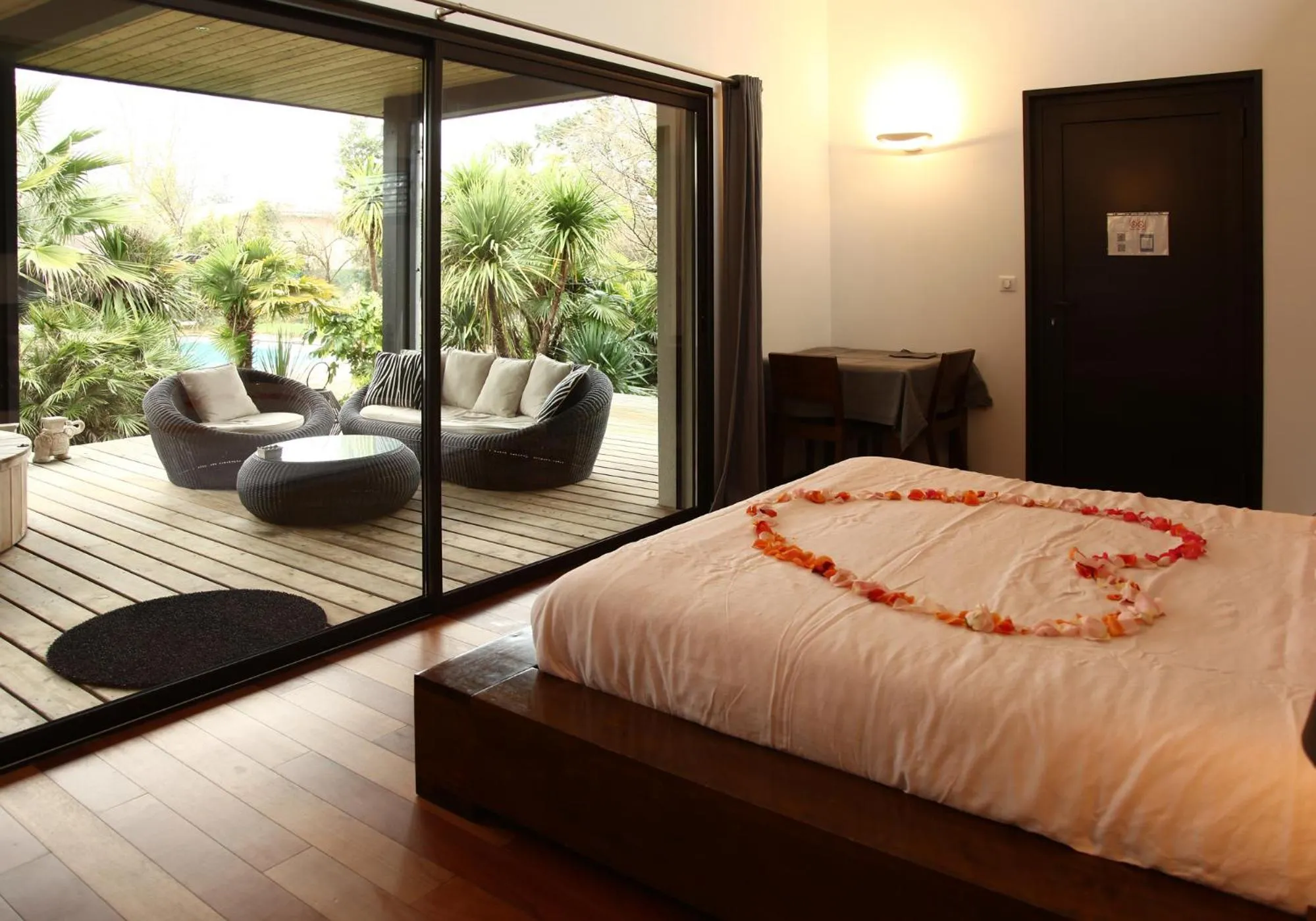 Bed in Villa Margaux