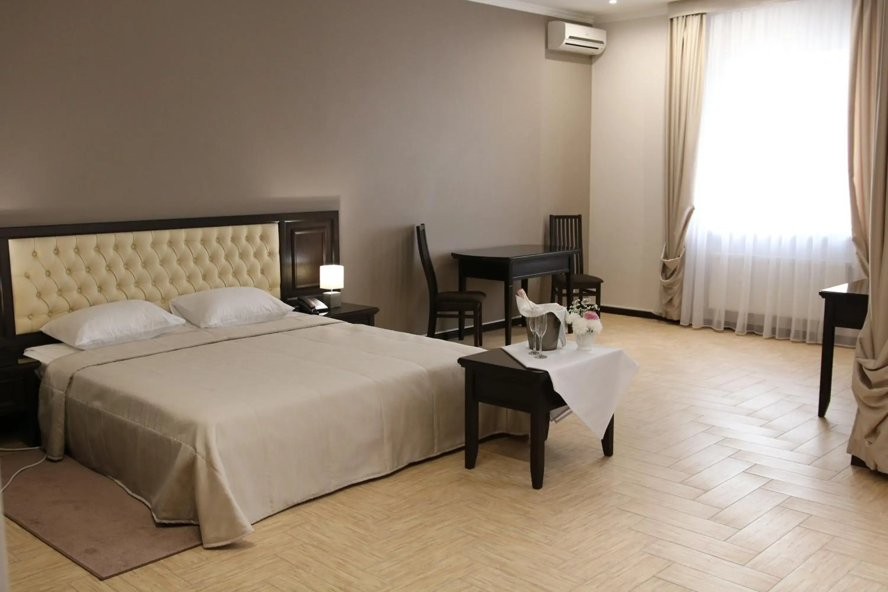 Suite - single occupancy in Hermes Suite - single occupancy in Hermes