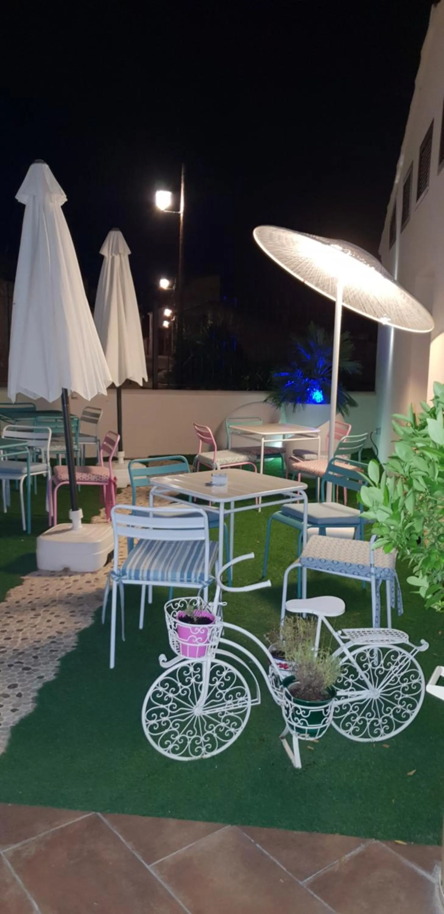 Hotel Hierbaluisa