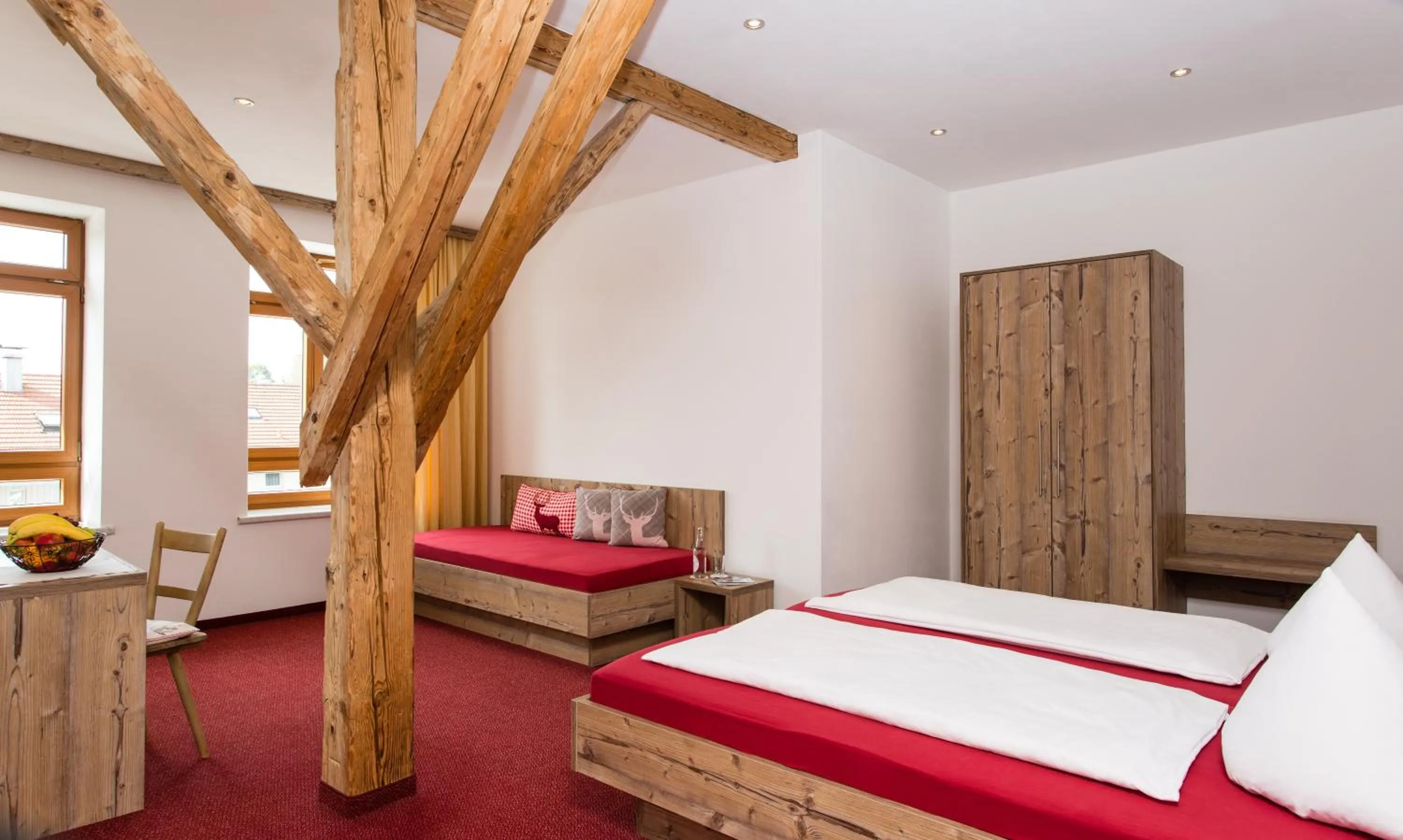 Bedroom, Bed in Gasthof zum Hirsch