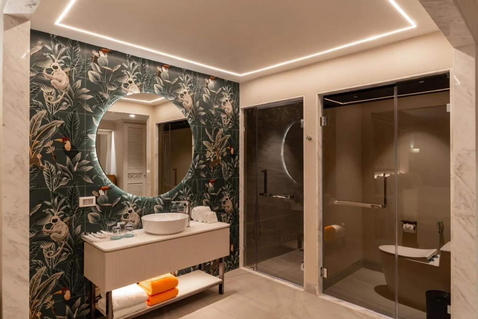 Toilet in The Hotspring Beach Resort & Spa - SHA Extra Plus