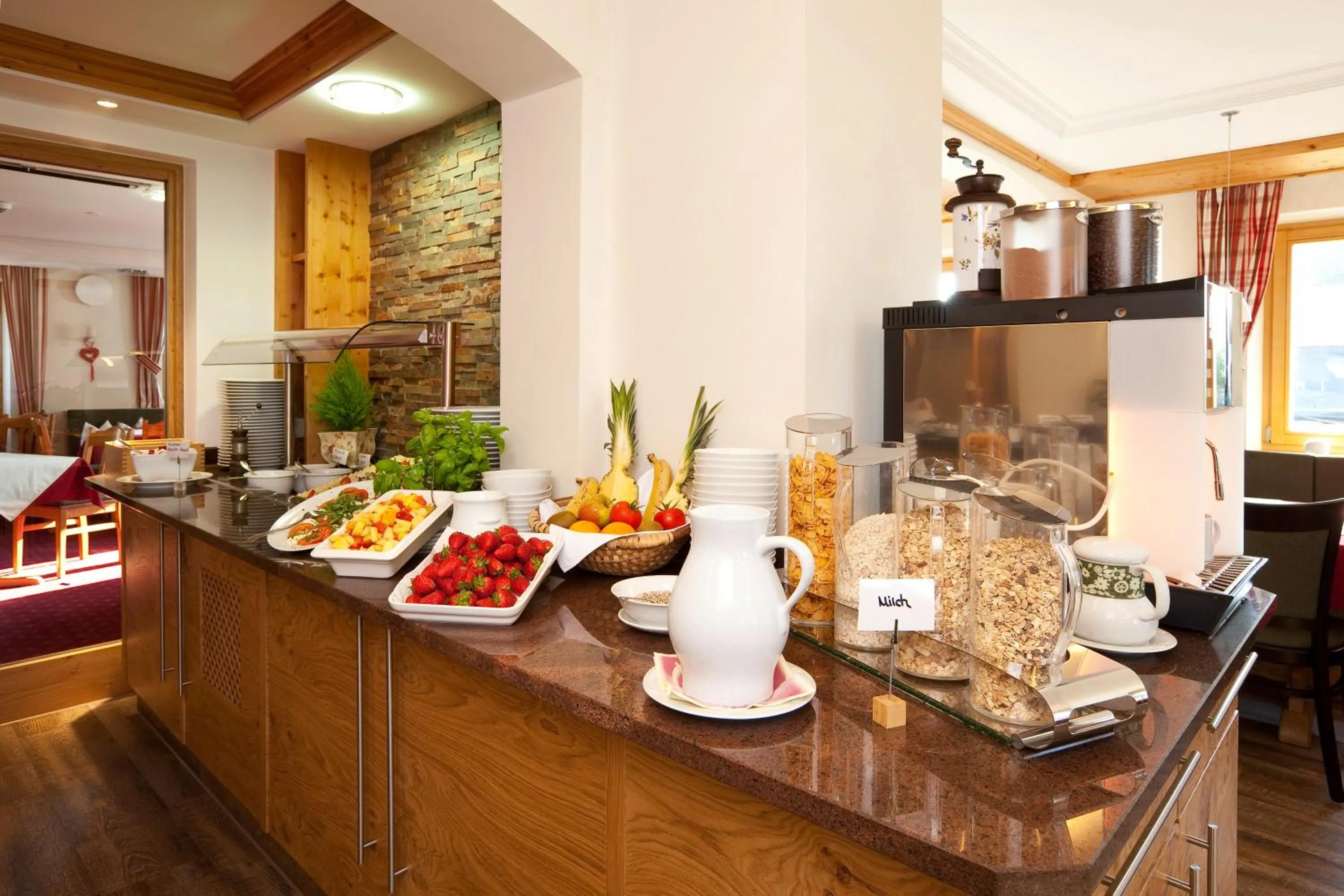 Restaurant/places to eat in Landhotel Schwarzenbach - Wellness & Spa