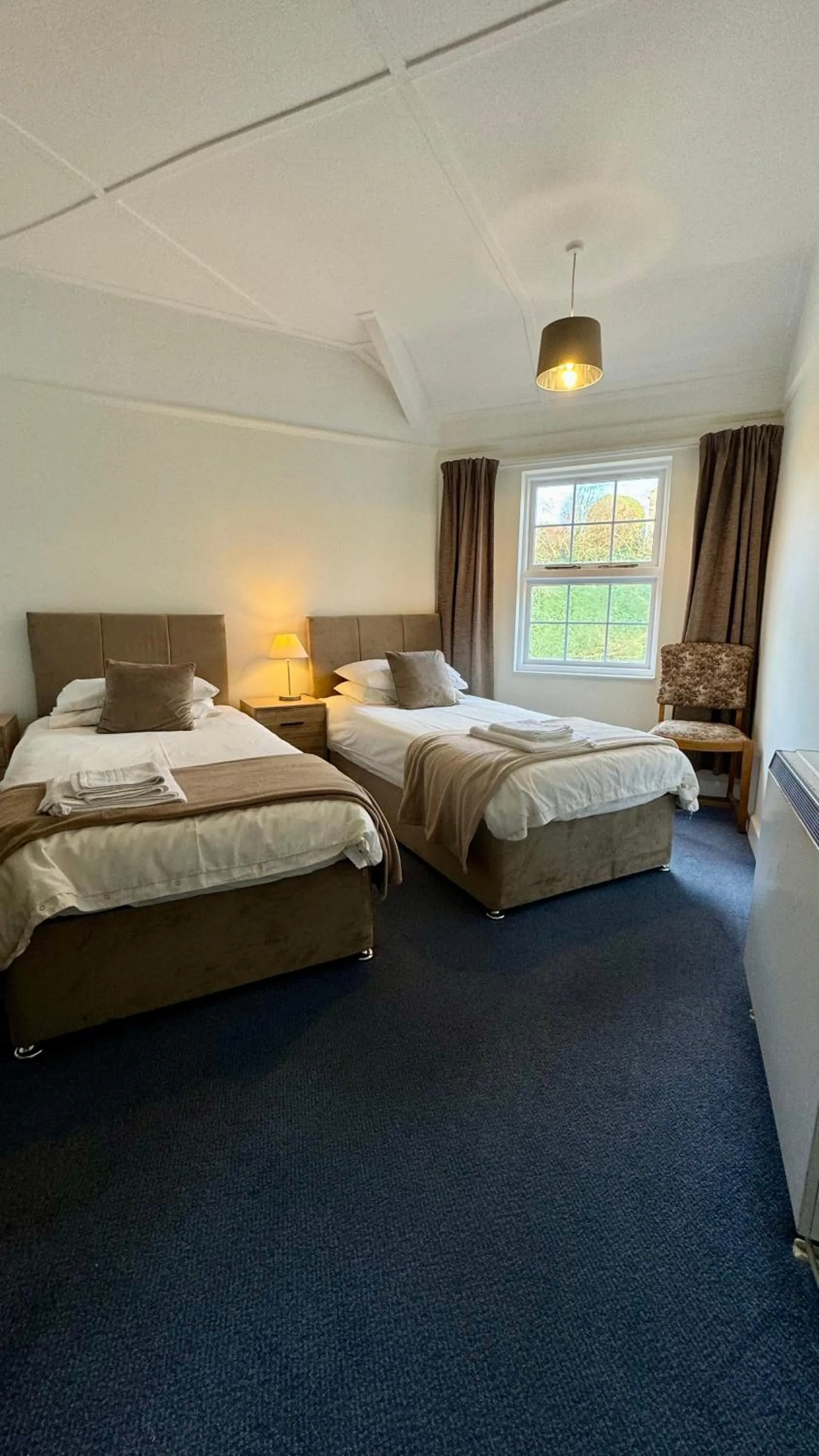 Bed in Blue Bell Inn