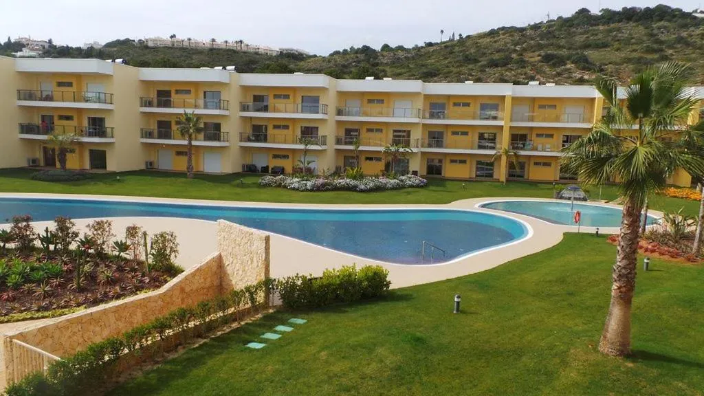 Apartment with Pool View  in Albufeira Marina Gold