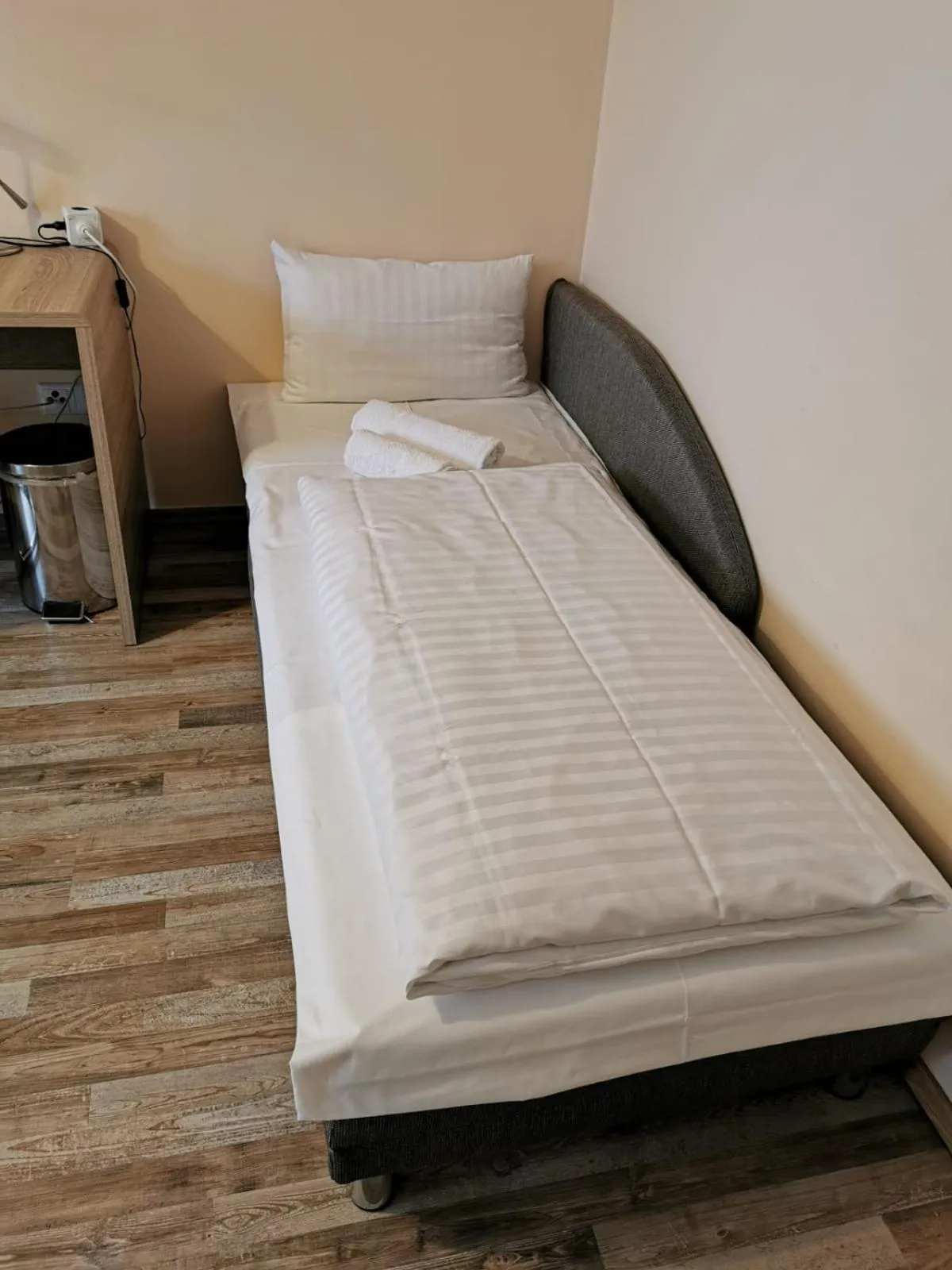 Bed in Hotel-Residenz Oberurseler Hof