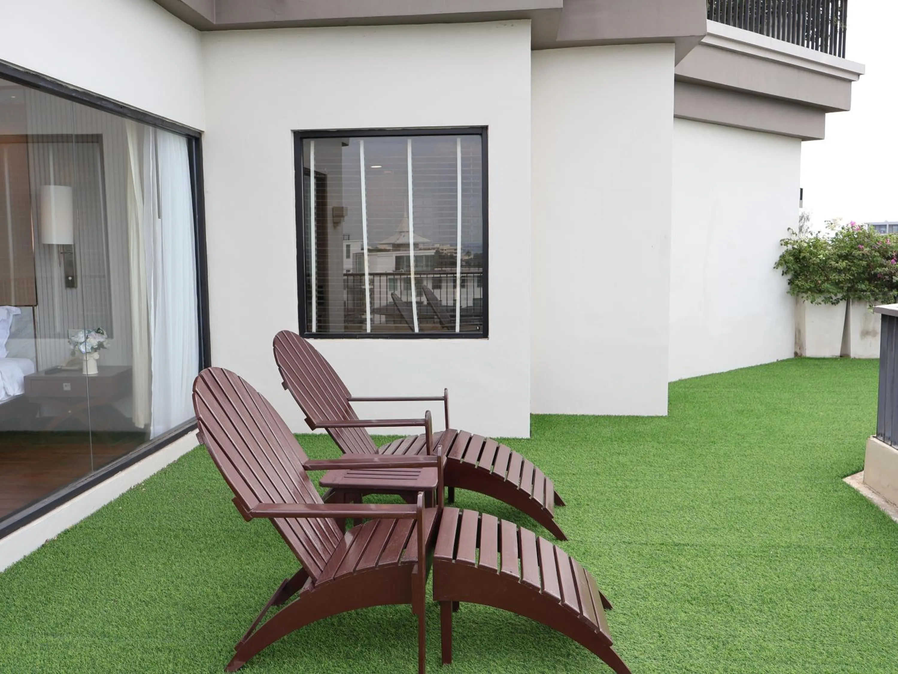 Balcony/Terrace in Garden Cliff Resort And Spa