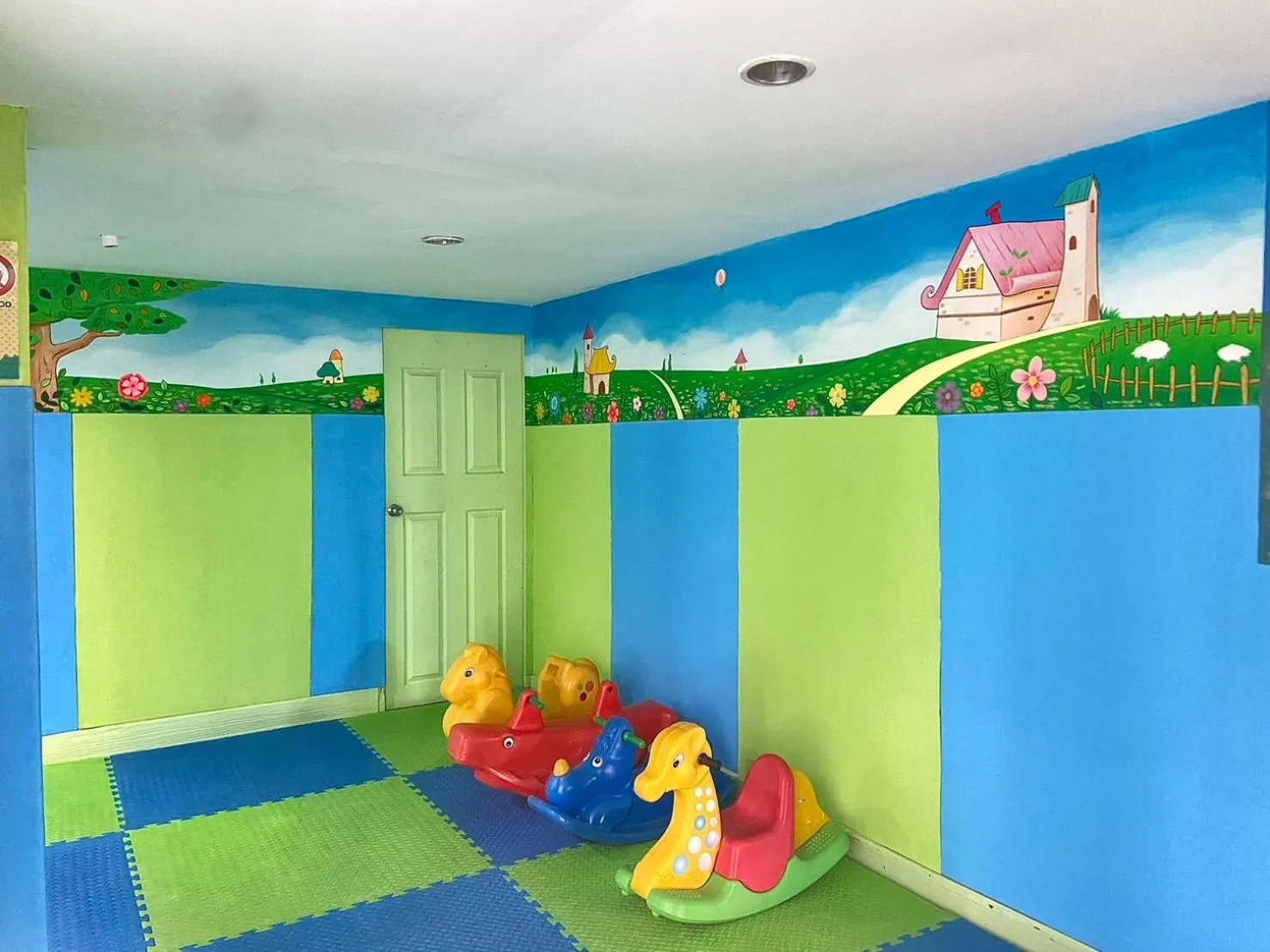Kids's club in Garden Cliff Resort And Spa