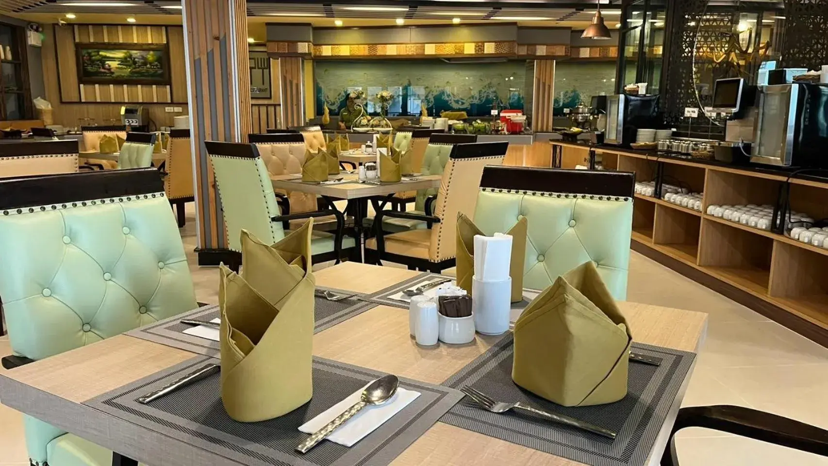 Restaurant/places to eat in Garden Cliff Resort And Spa Restaurant/places to eat in Garden Cliff Resort And Spa