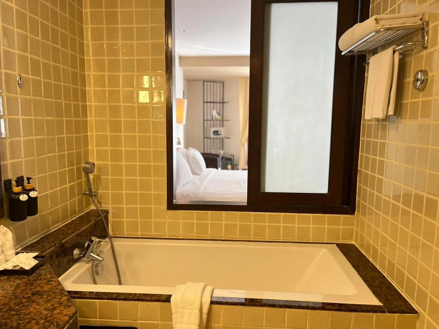 Bathroom in Garden Cliff Resort And Spa