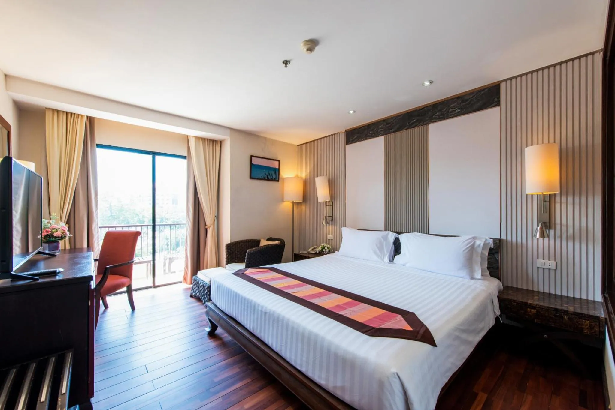 Bedroom, Bed in Garden Cliff Resort And Spa