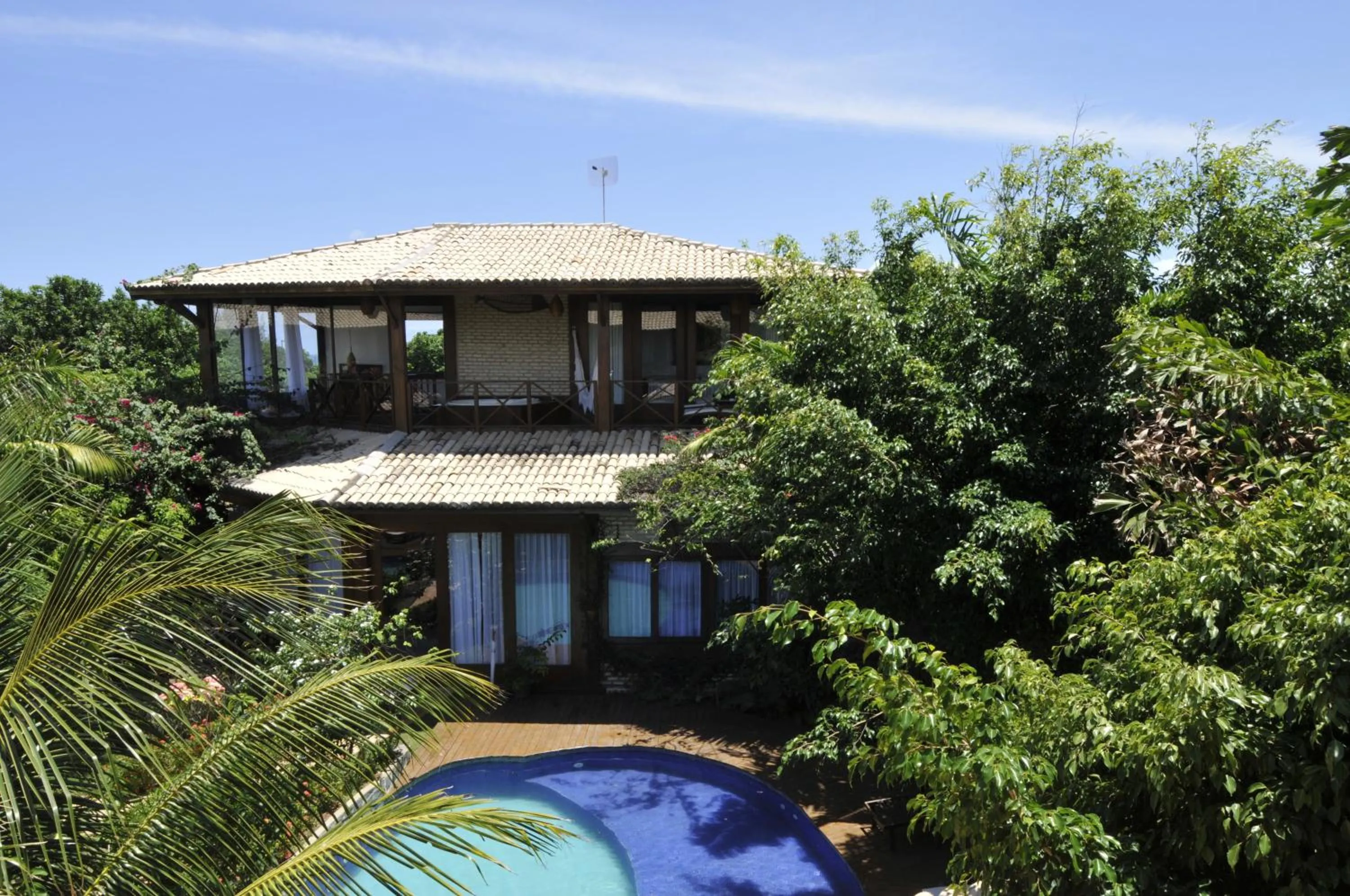 Facade/entrance in Sombra e Água Fresca Resort