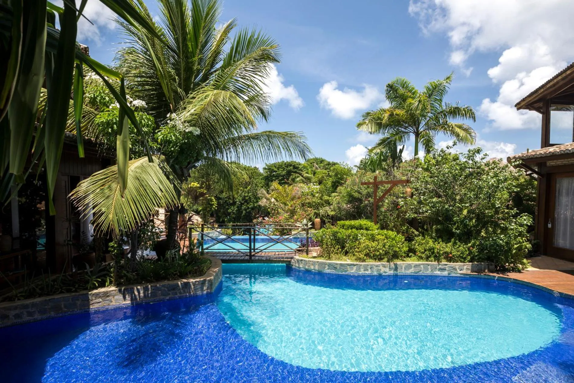 Sombra e Água Fresca Resort