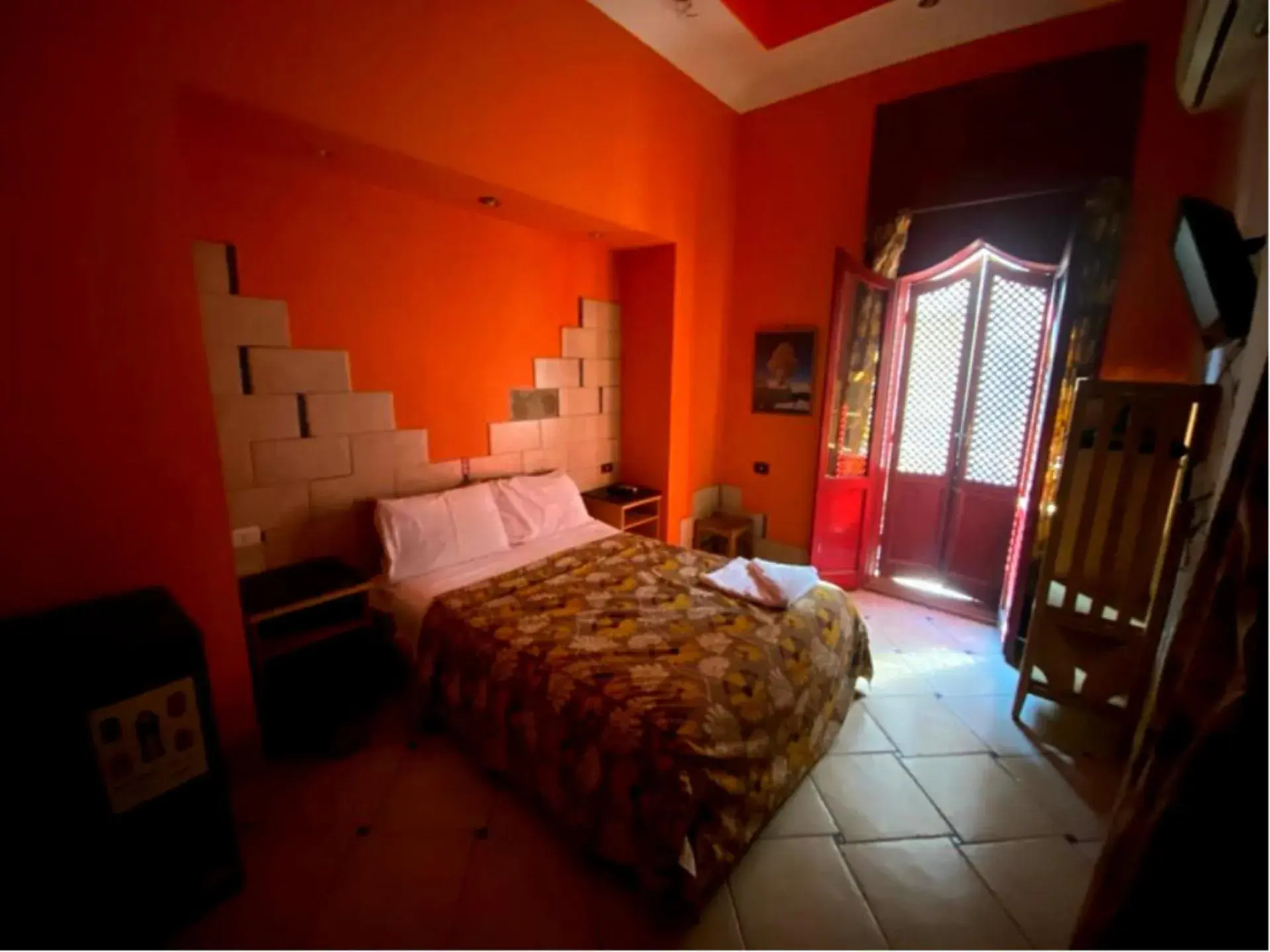 Deluxe Double Room - single occupancy in Golden Hotel Cairo Deluxe Double Room - single occupancy in Golden Hotel Cairo