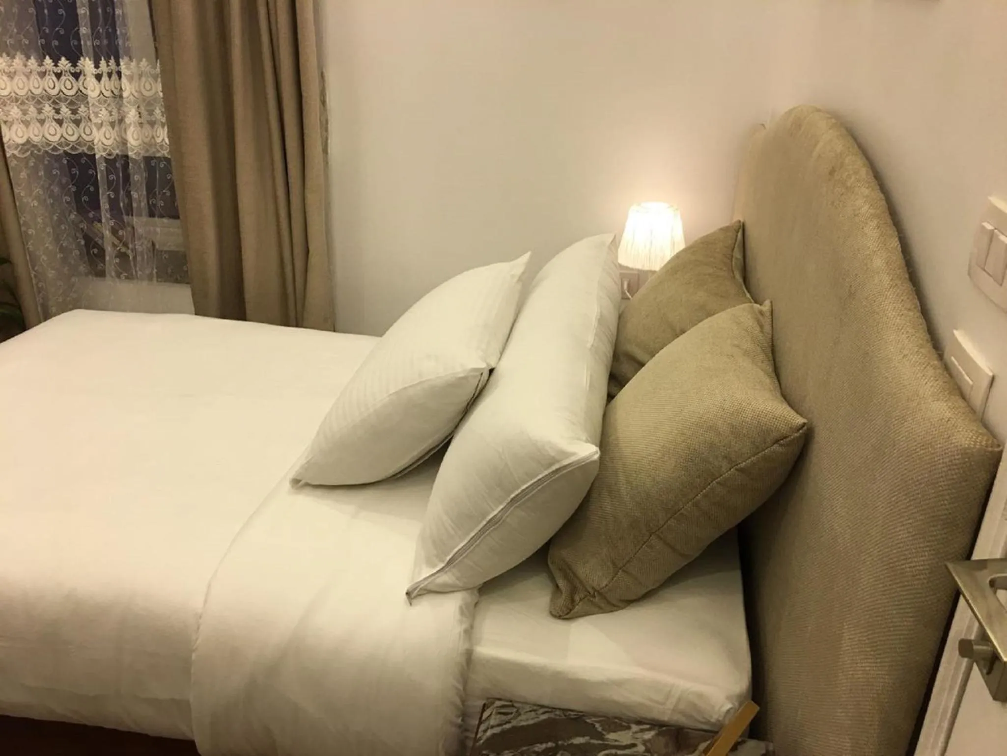 Bed in Paris Hotel Cairo