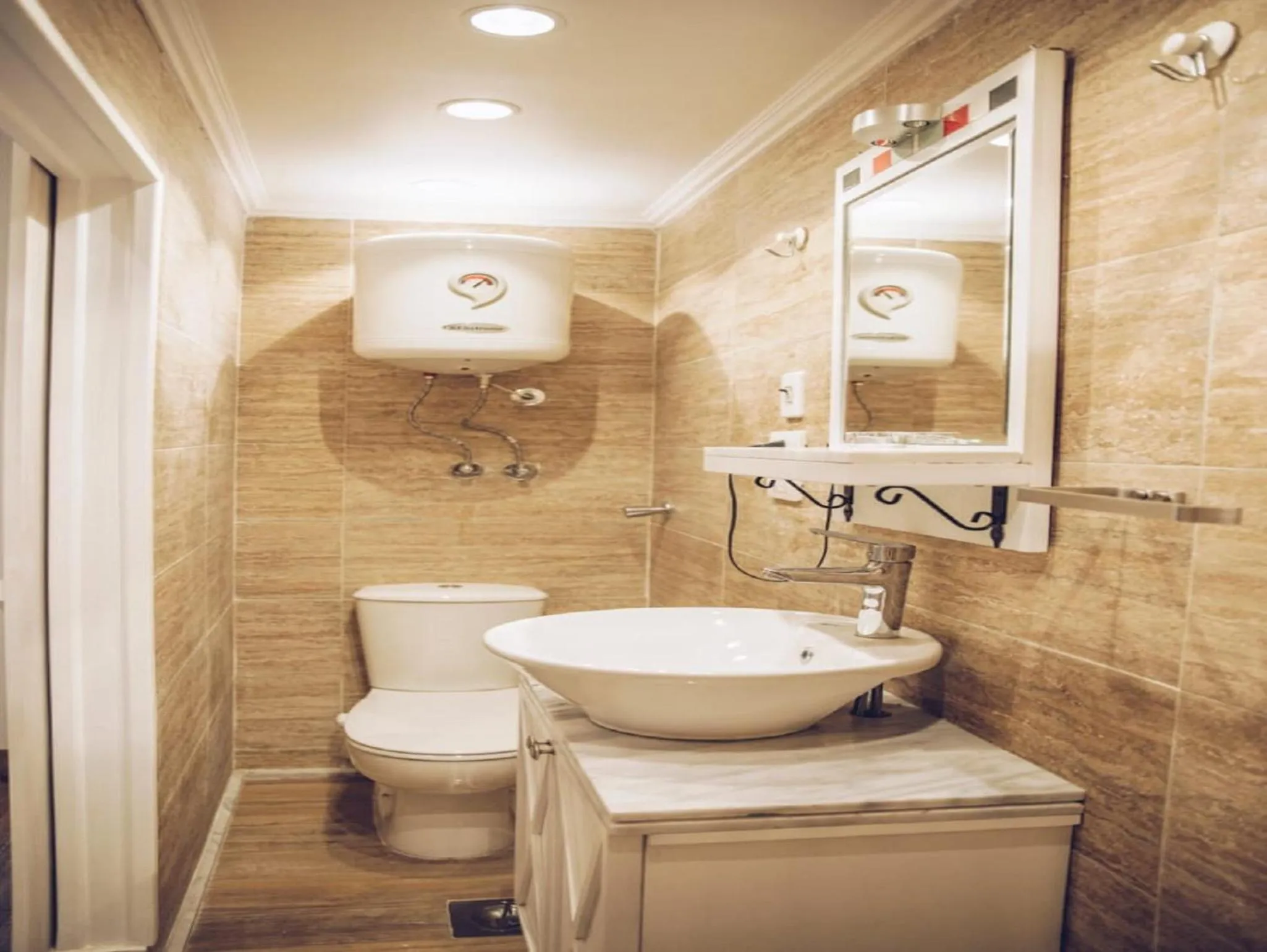 Bathroom in Paris Hotel Cairo