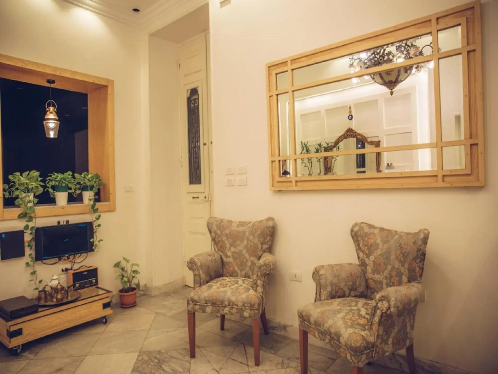 Lounge or bar in Paris Hotel Cairo Lounge or bar in Paris Hotel Cairo