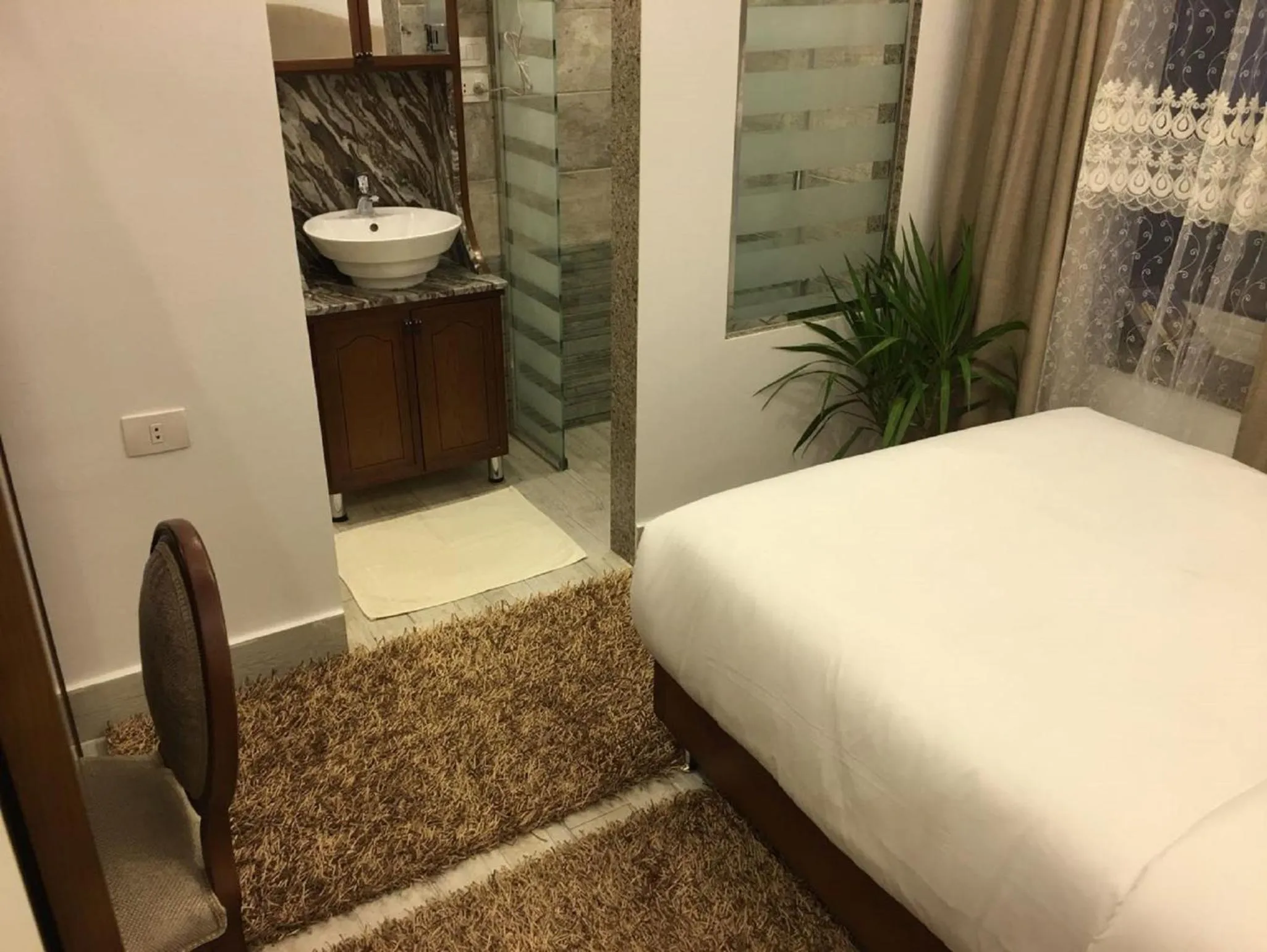 Bed in Paris Hotel Cairo