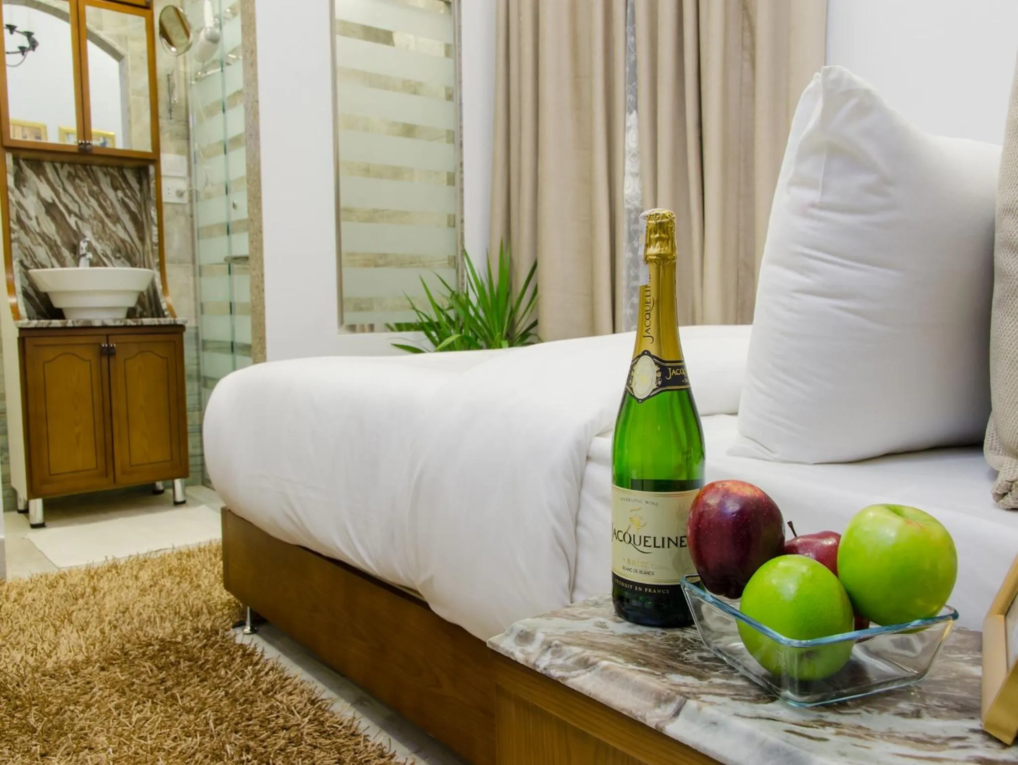 Photo of the whole room in Paris Hotel Cairo