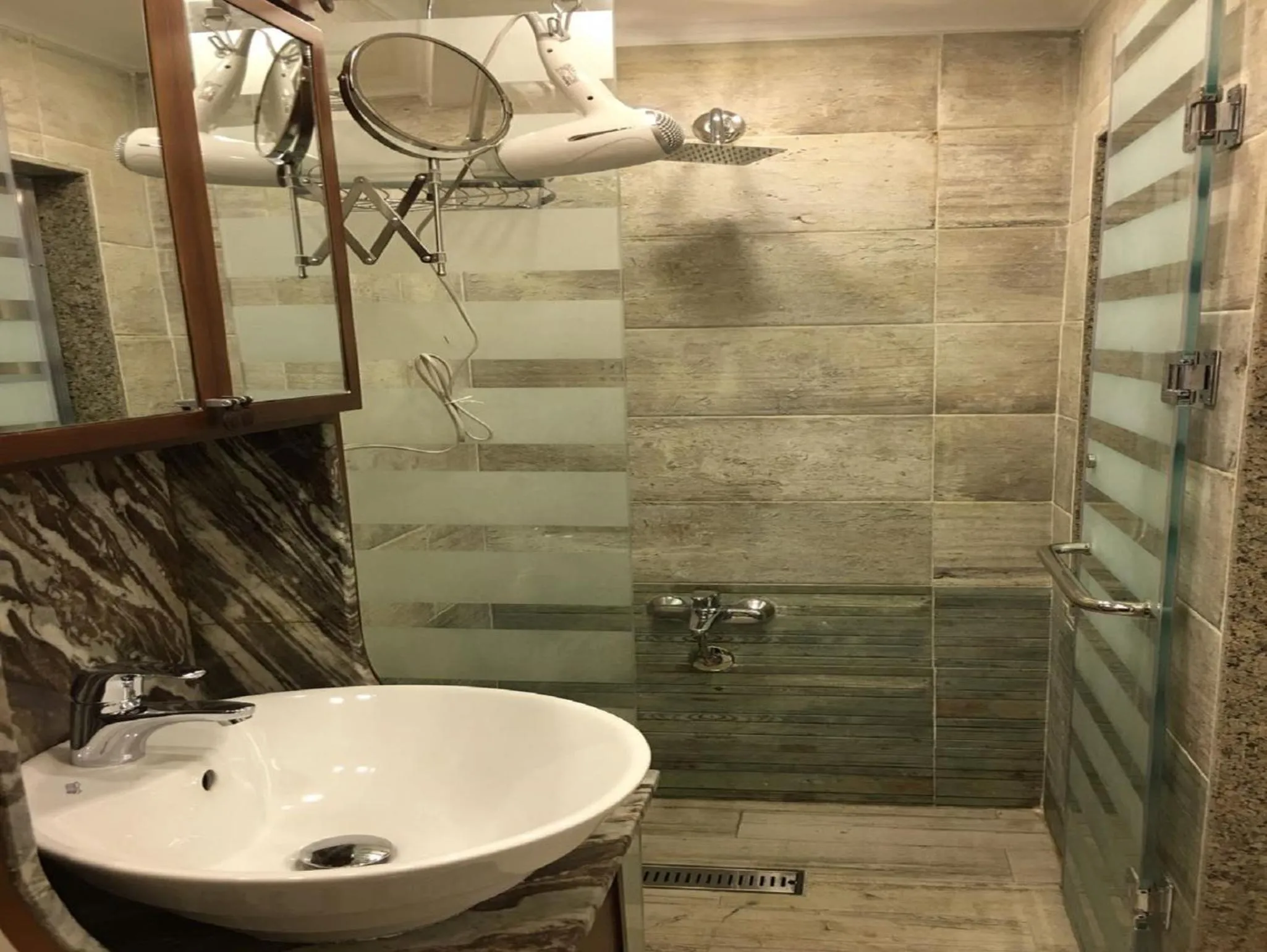 Bathroom in Paris Hotel Cairo