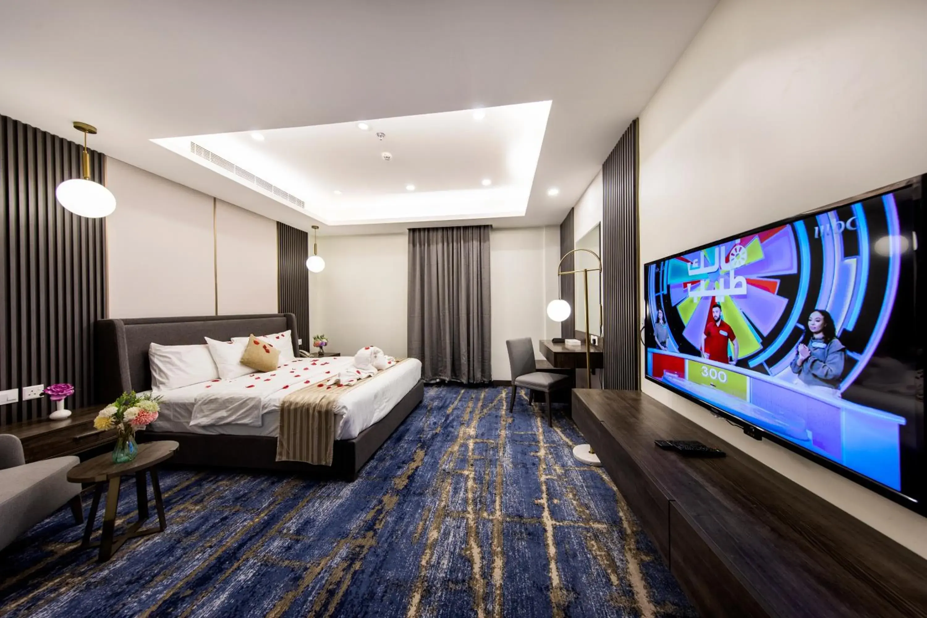 TV and multimedia, Bed in لي لي الهفوف للشقق المخدومة -درجة اقتصادية TV and multimedia, Bed in لي لي الهفوف للشقق المخدومة -درجة اقتصادية