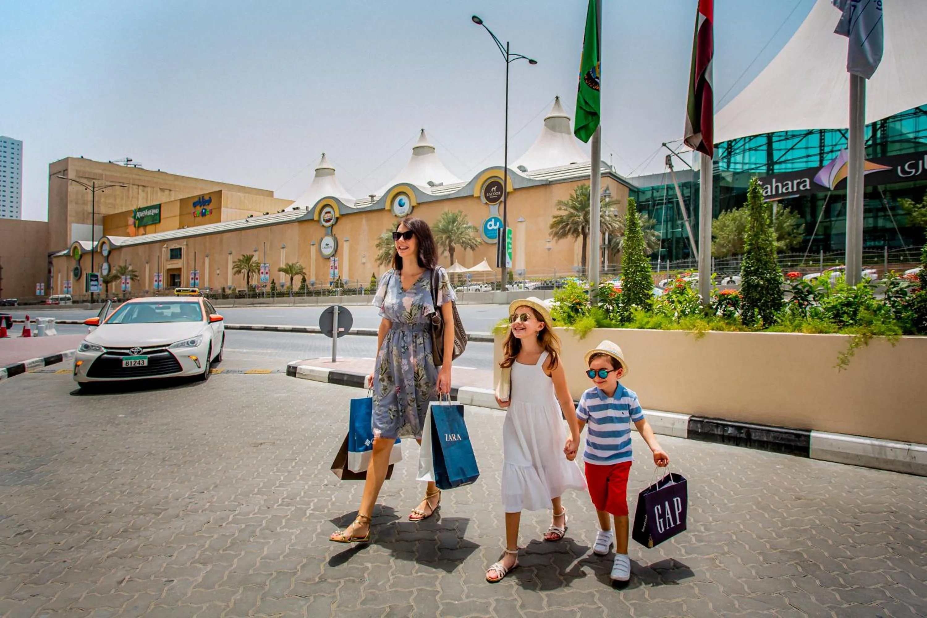 Facade/entrance in Golden Sands Hotel & Residences