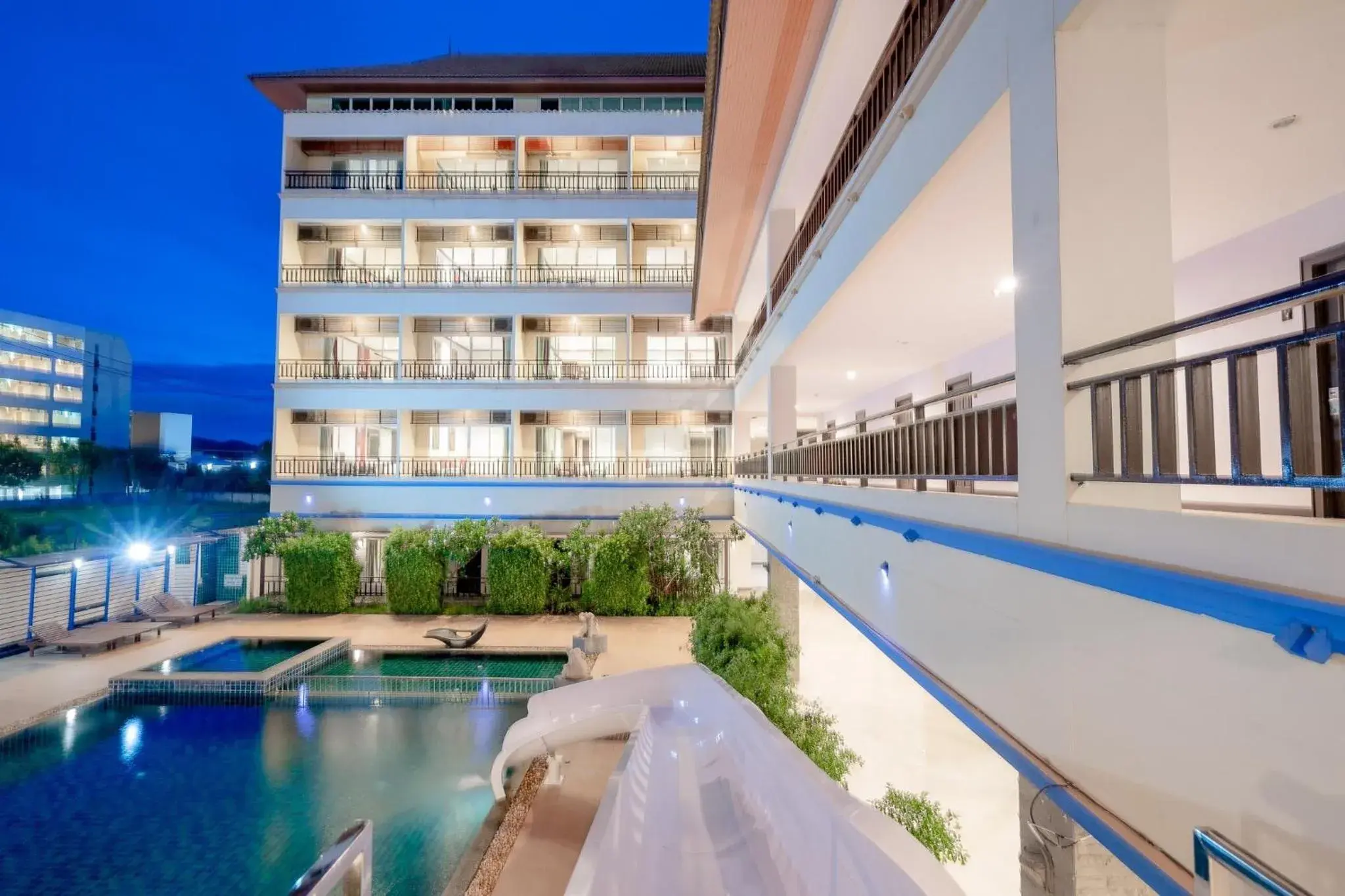 Property building in Napalai Resort Hua Hin Property building in Napalai Resort Hua Hin