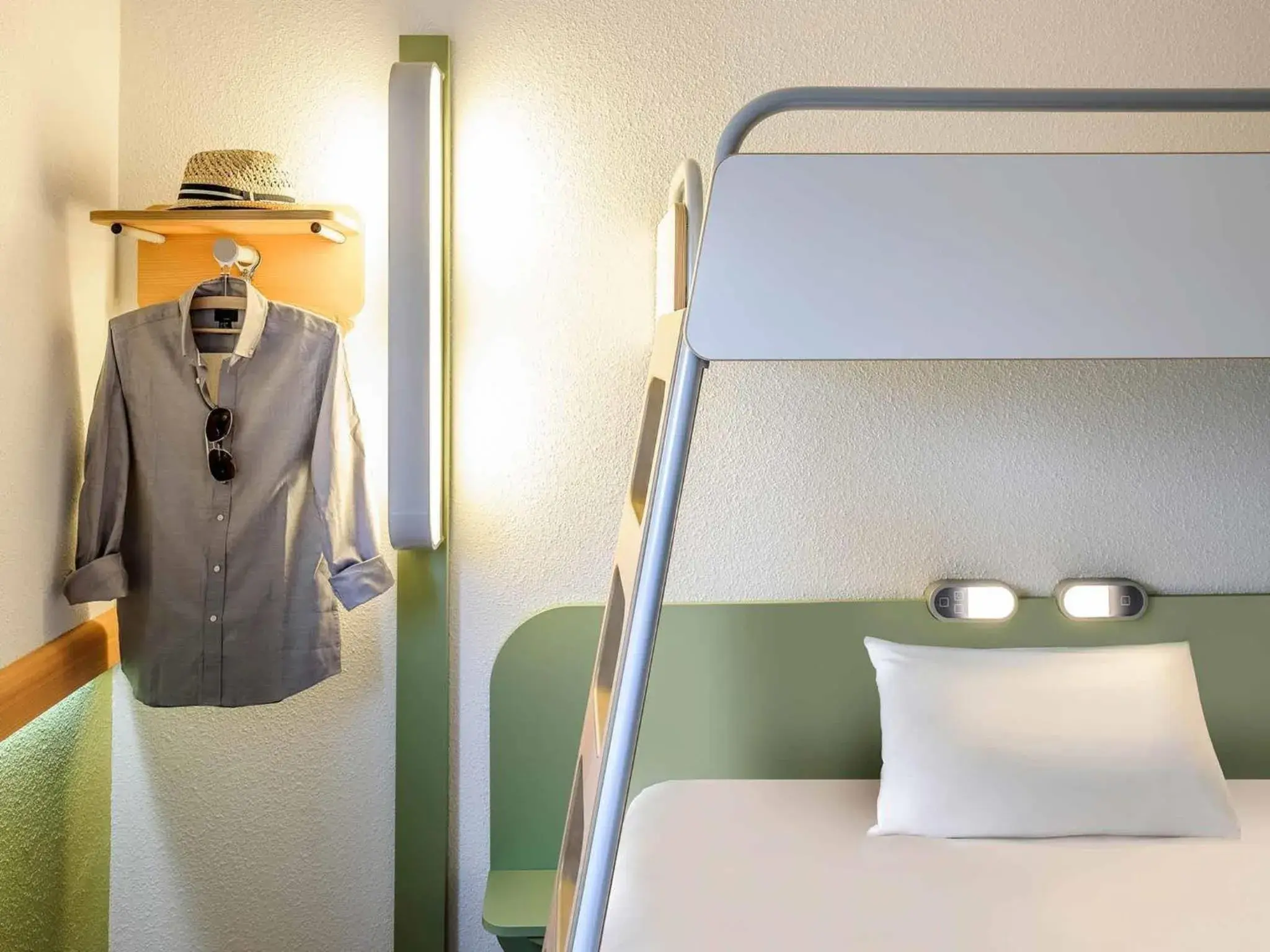 Bedroom, Bed in ibis Budget - Enfield Bedroom, Bed in ibis Budget - Enfield