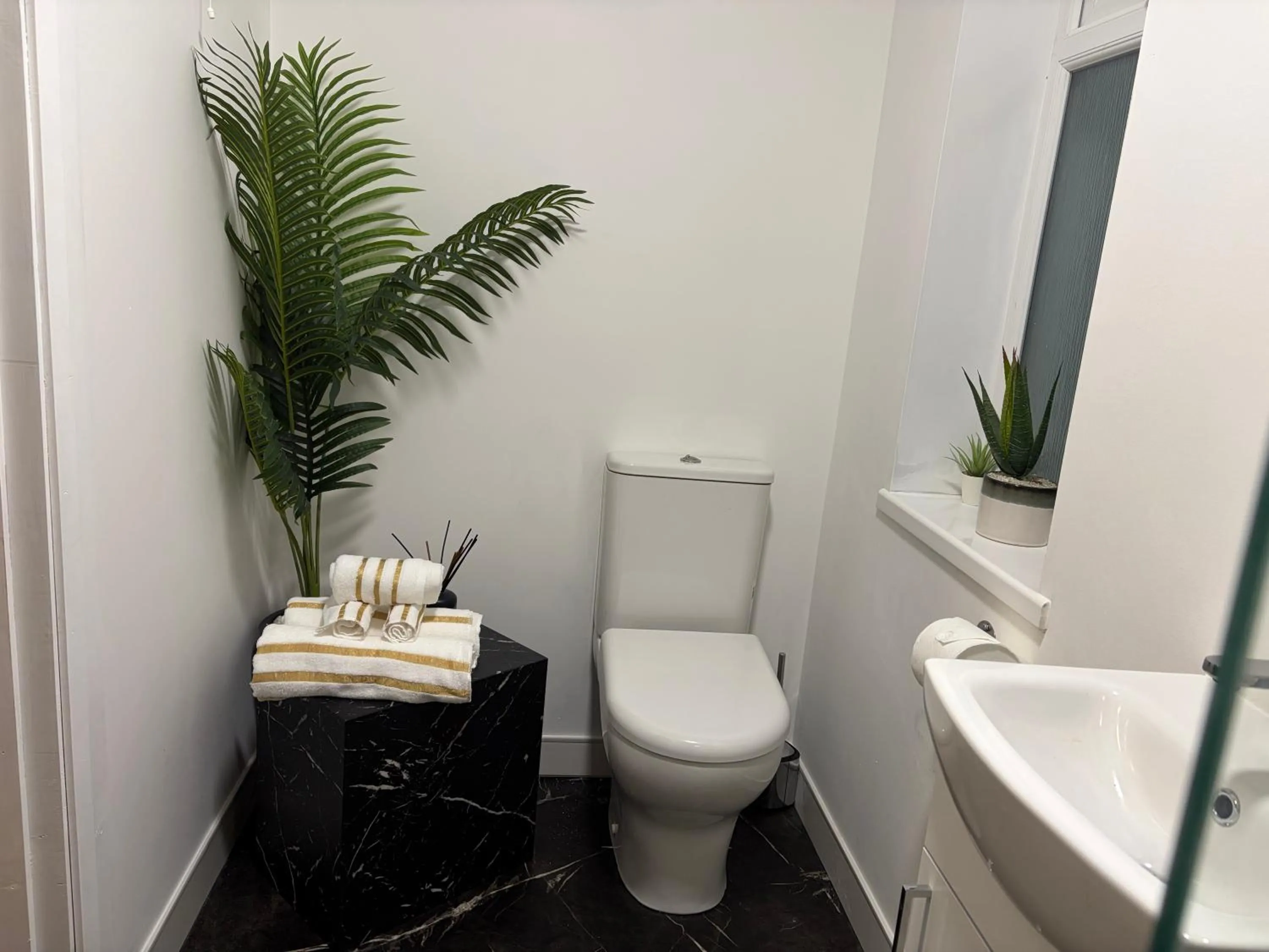 Hillcrest House Self Catering Apartments