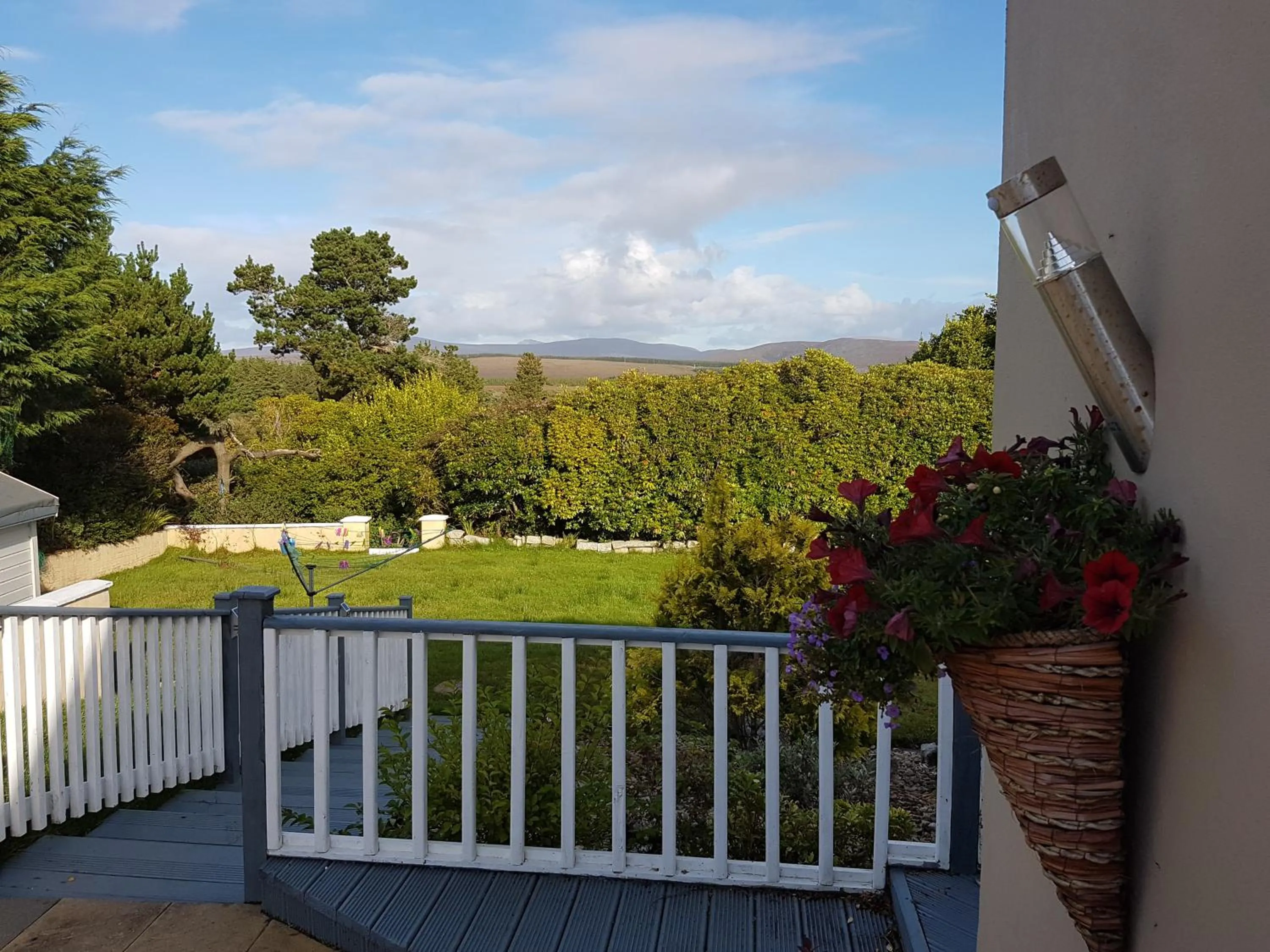 Day in Hillcrest House Self Catering Apartments