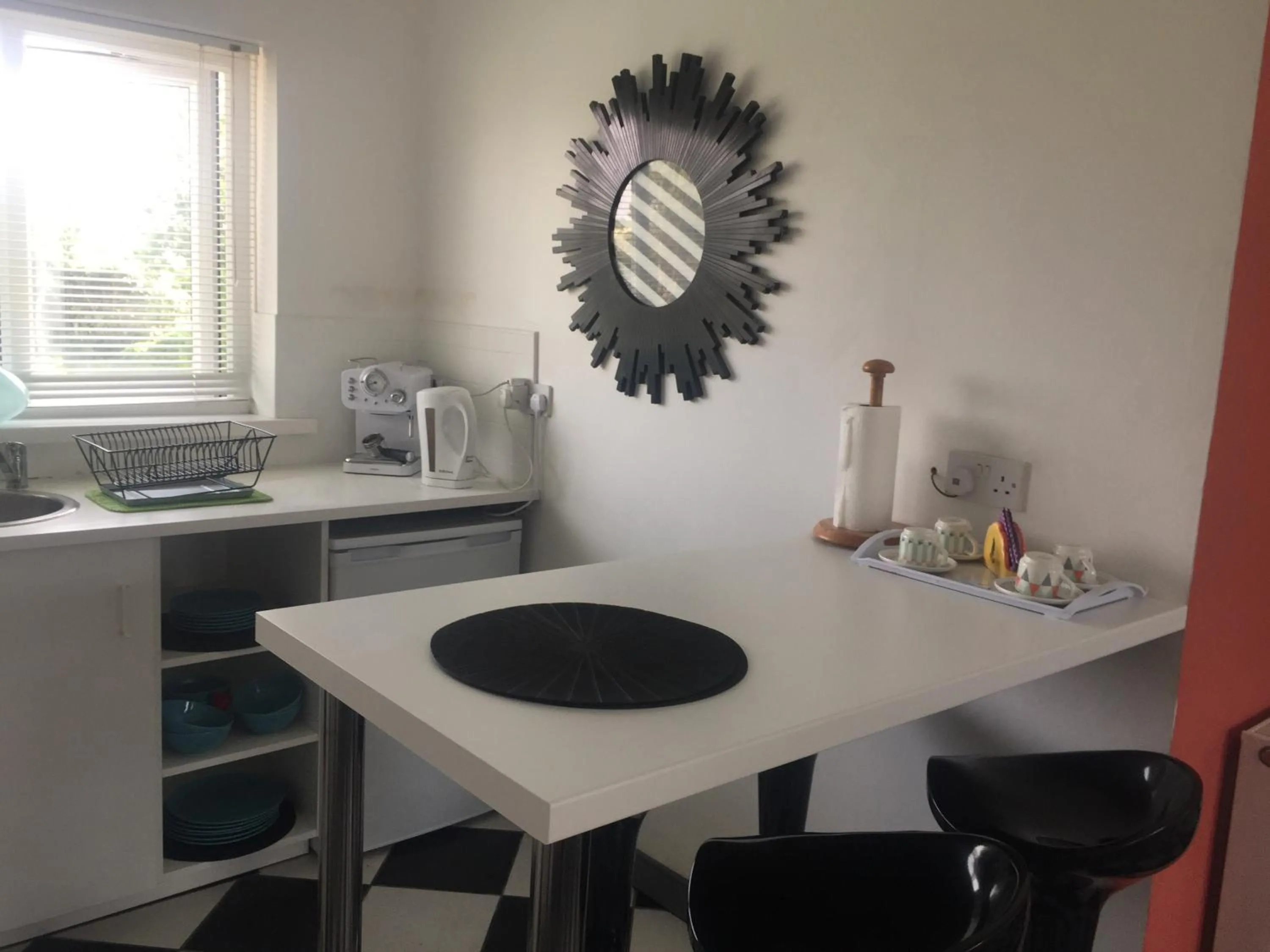 Kitchen or kitchenette in Hillcrest House Self Catering Apartments
