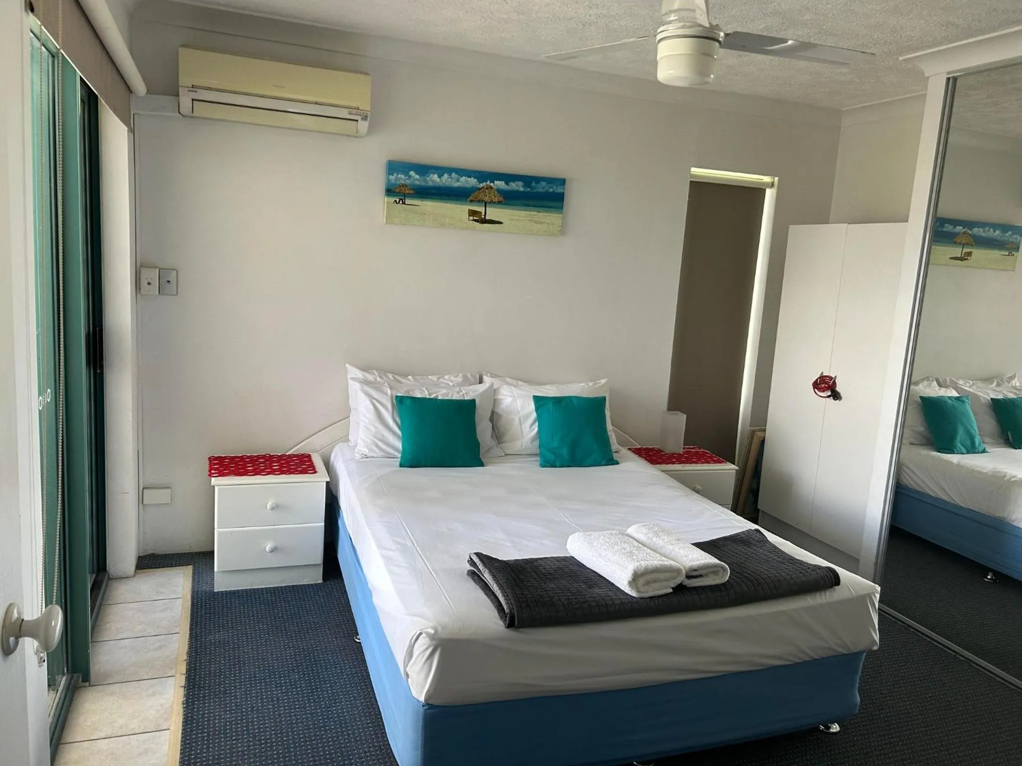 Bedroom, Bed in Pacific Place Apartments