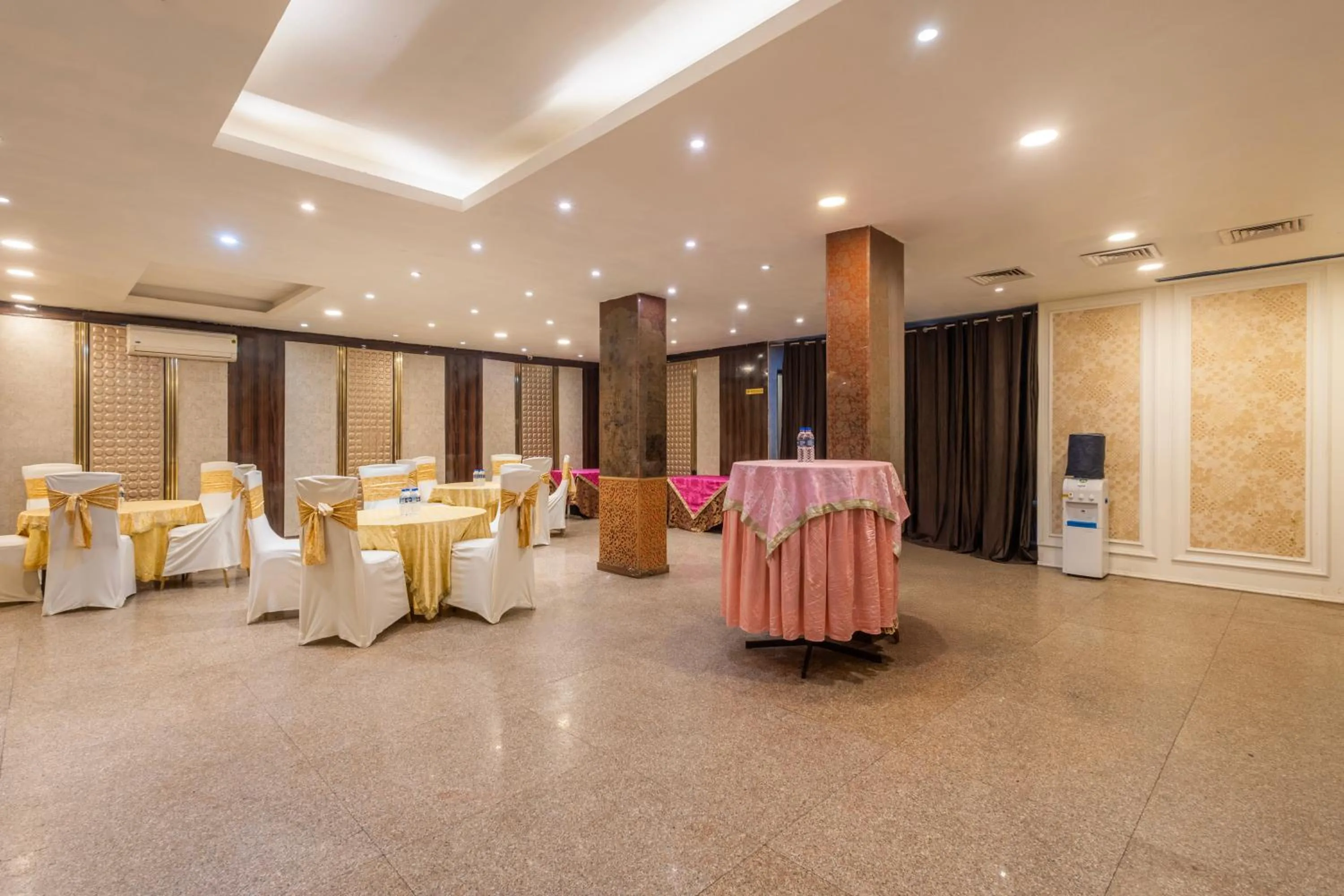 Banquet/Function facilities in The Orion - Greater Kailash