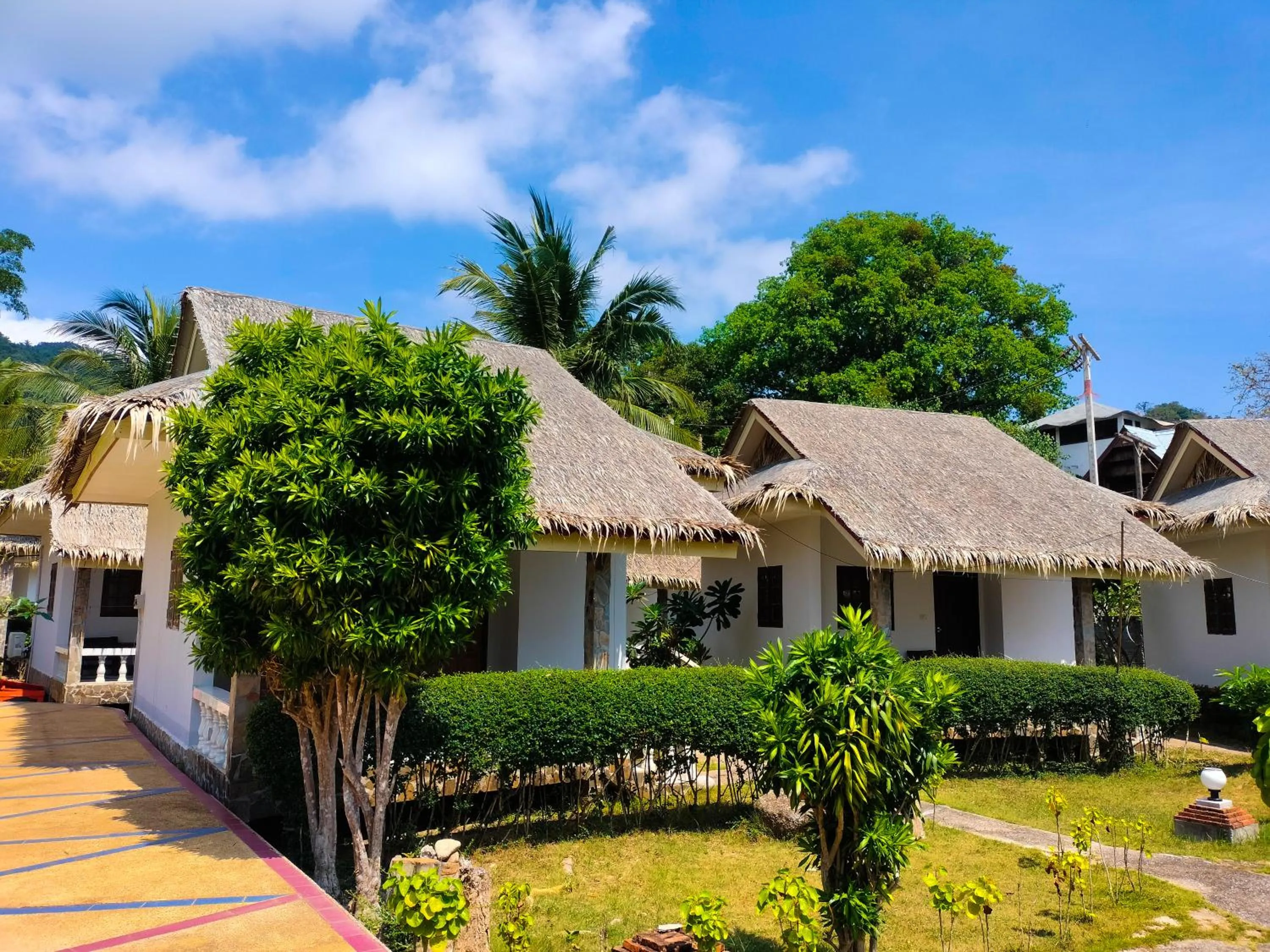 Garden view in Phuwadee Resort