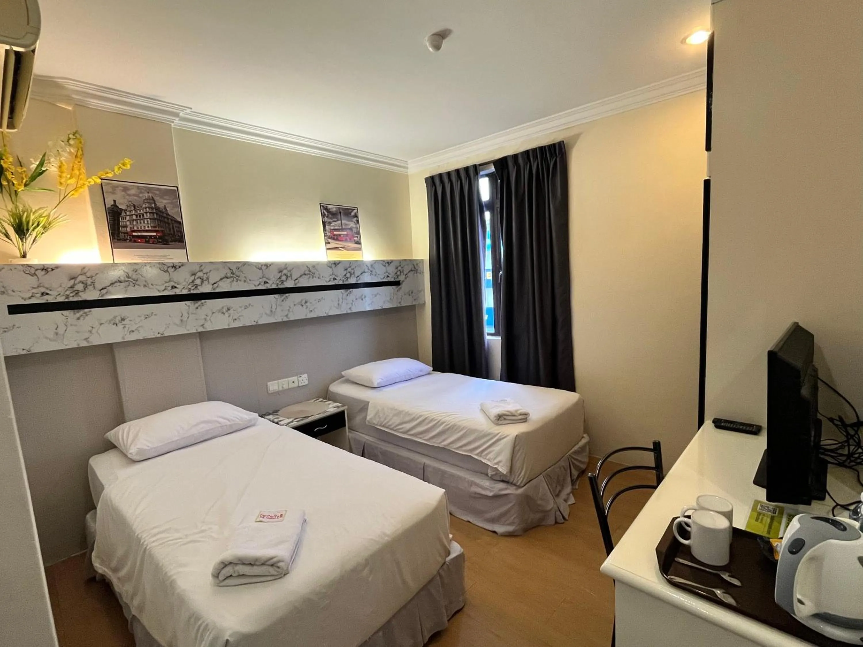 TV and multimedia, Bed in Fair Park Hotel