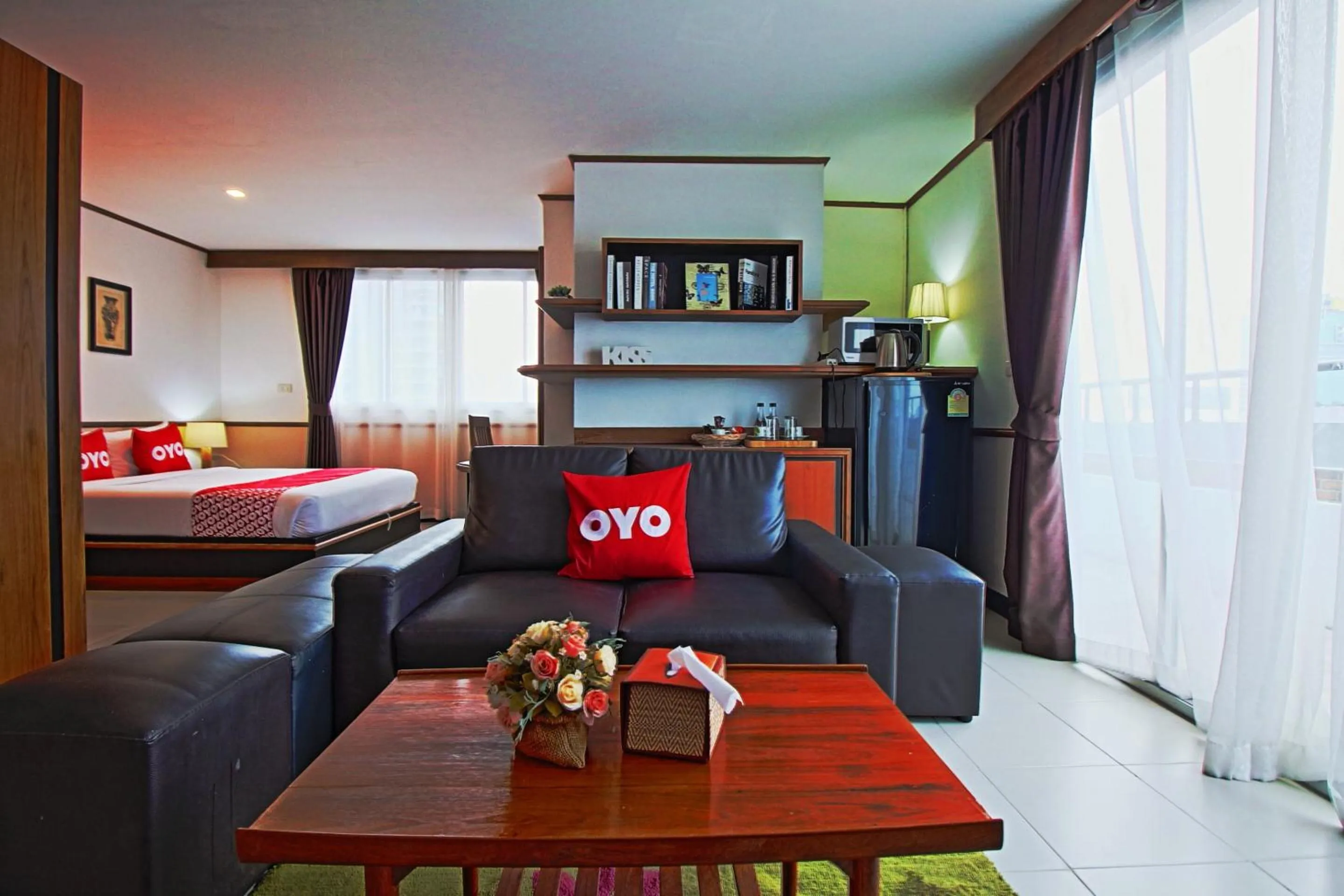 Bedroom in Super OYO Capital O 564 Nature Boutique Hotel