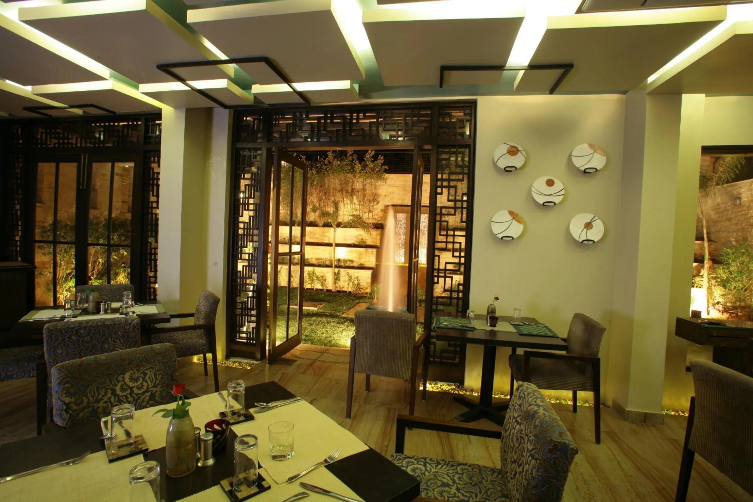 Restaurant/places to eat in ​juSTa Gurgaon