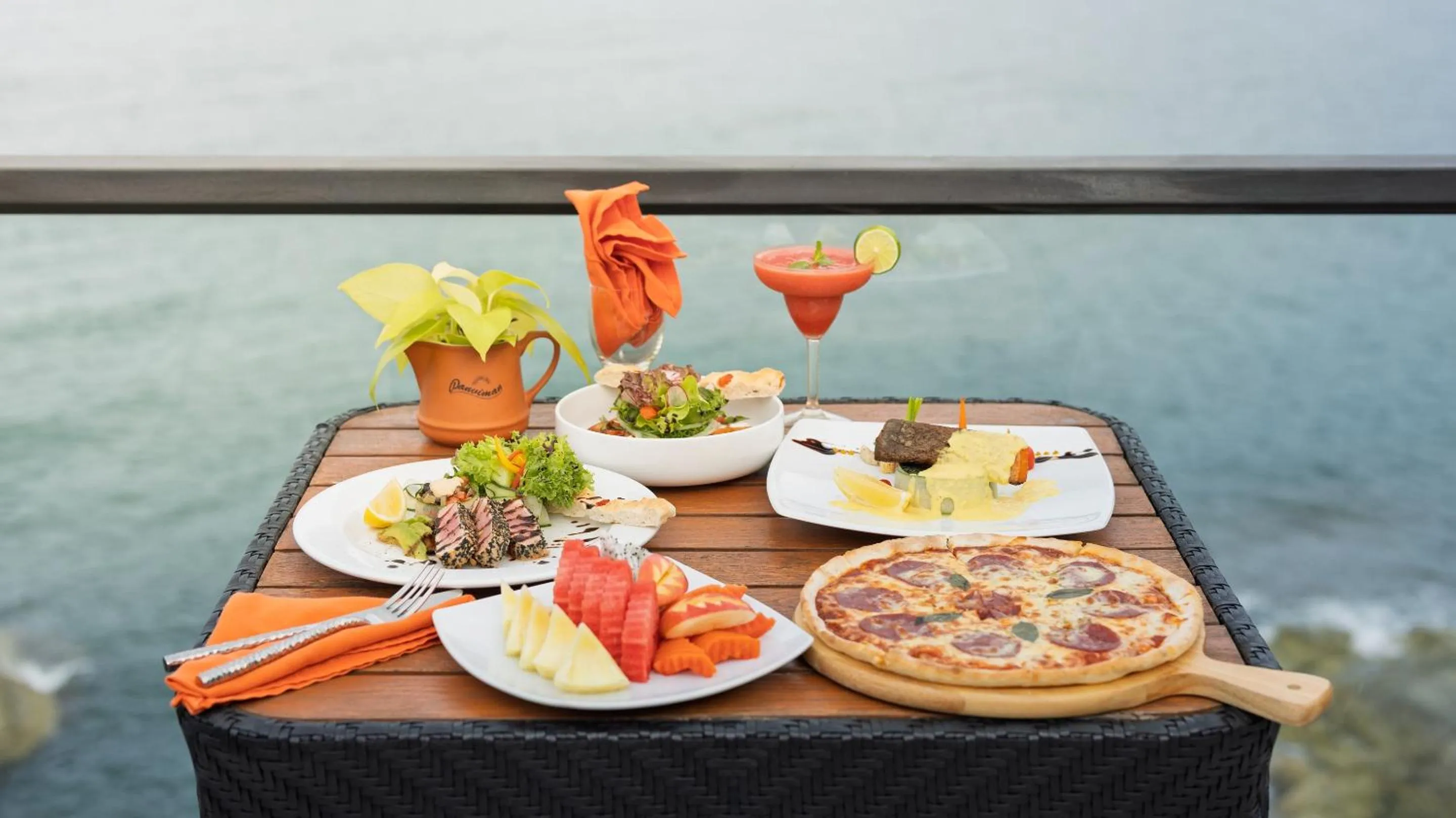 Restaurant/places to eat in Panviman Resort Koh Phangan