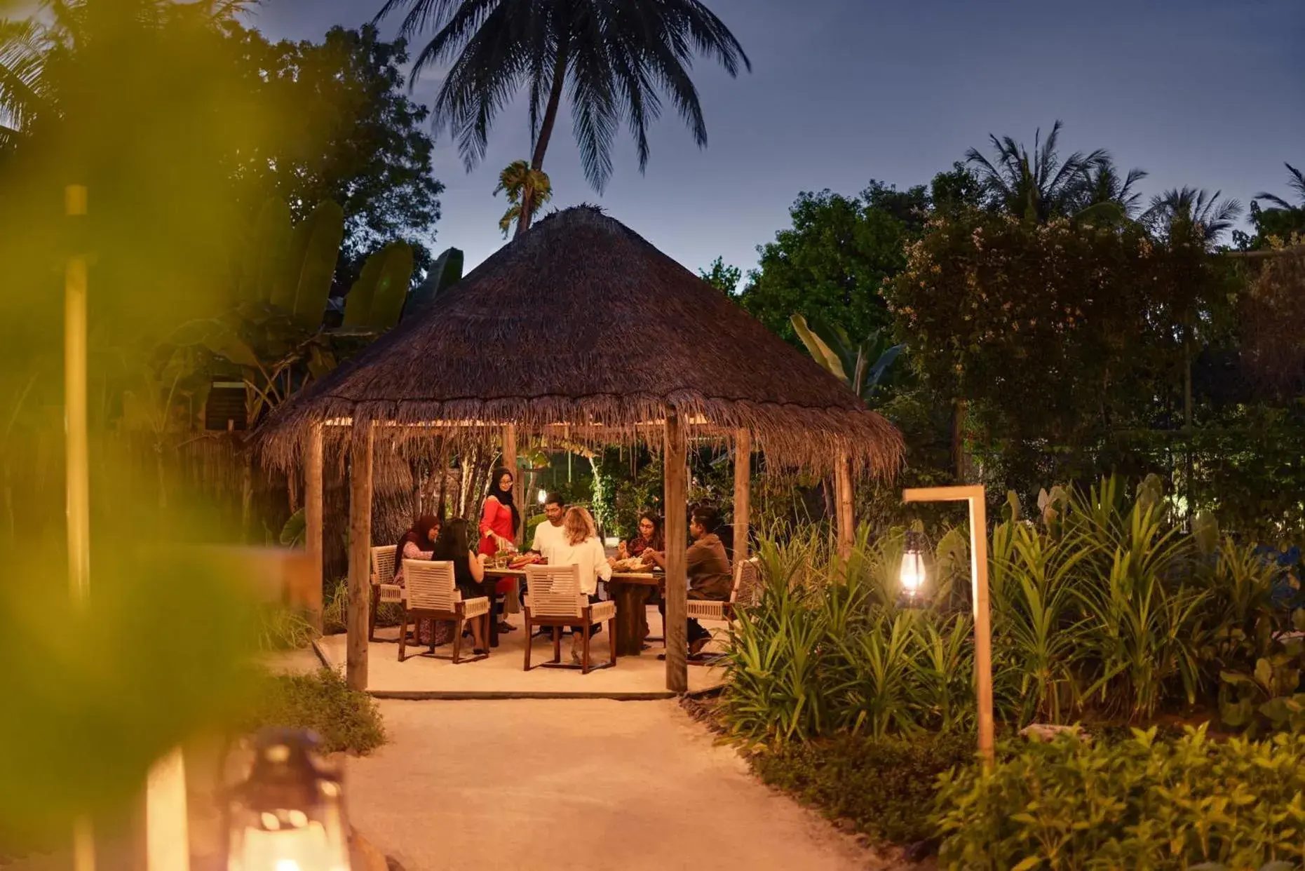 Restaurant/places to eat in LUX* South Ari Atoll Resort & Villas Restaurant/places to eat in LUX* South Ari Atoll Resort & Villas
