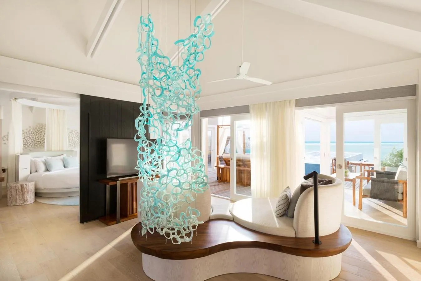 TV and multimedia in LUX* South Ari Atoll Resort & Villas