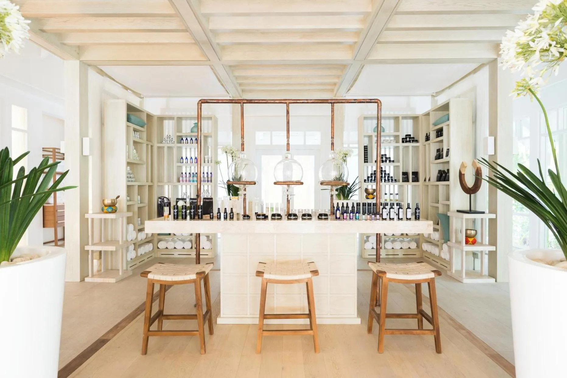 Spa and wellness centre/facilities in LUX* South Ari Atoll Resort & Villas