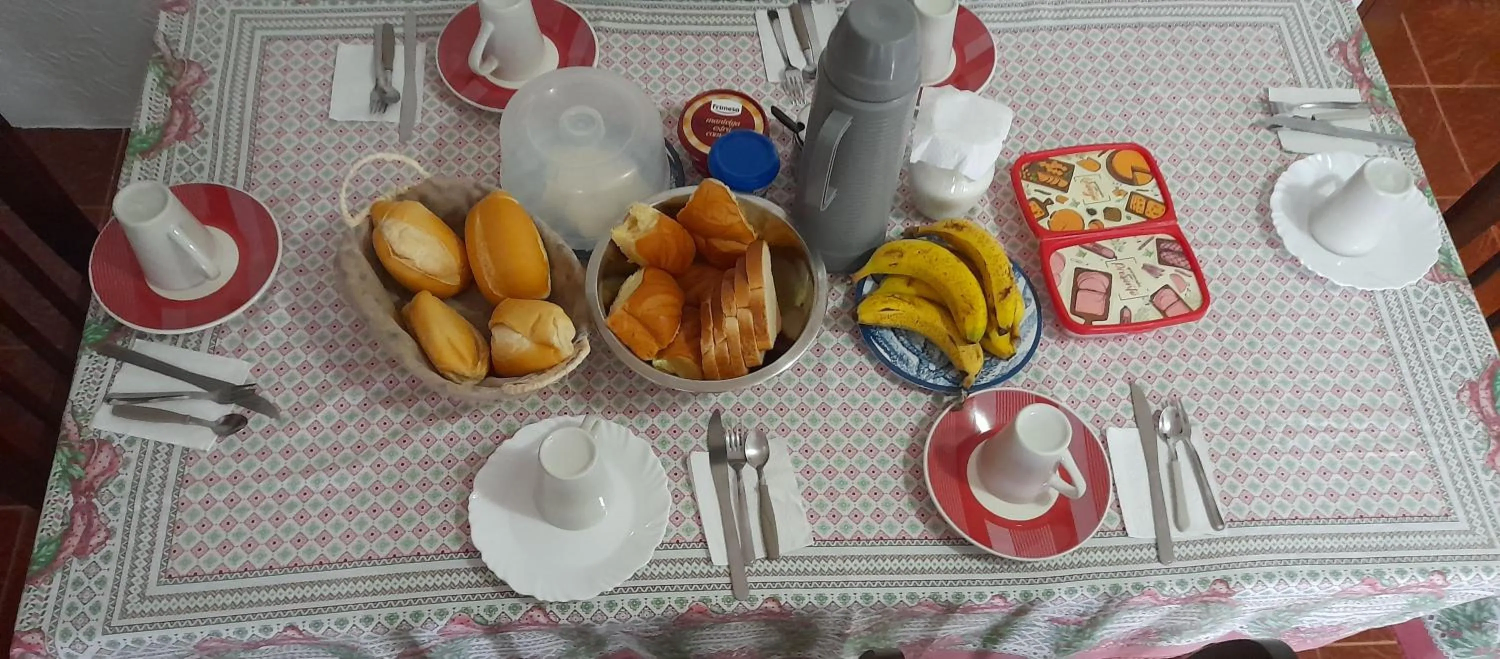 Breakfast in Hospedaria Casa de Maria