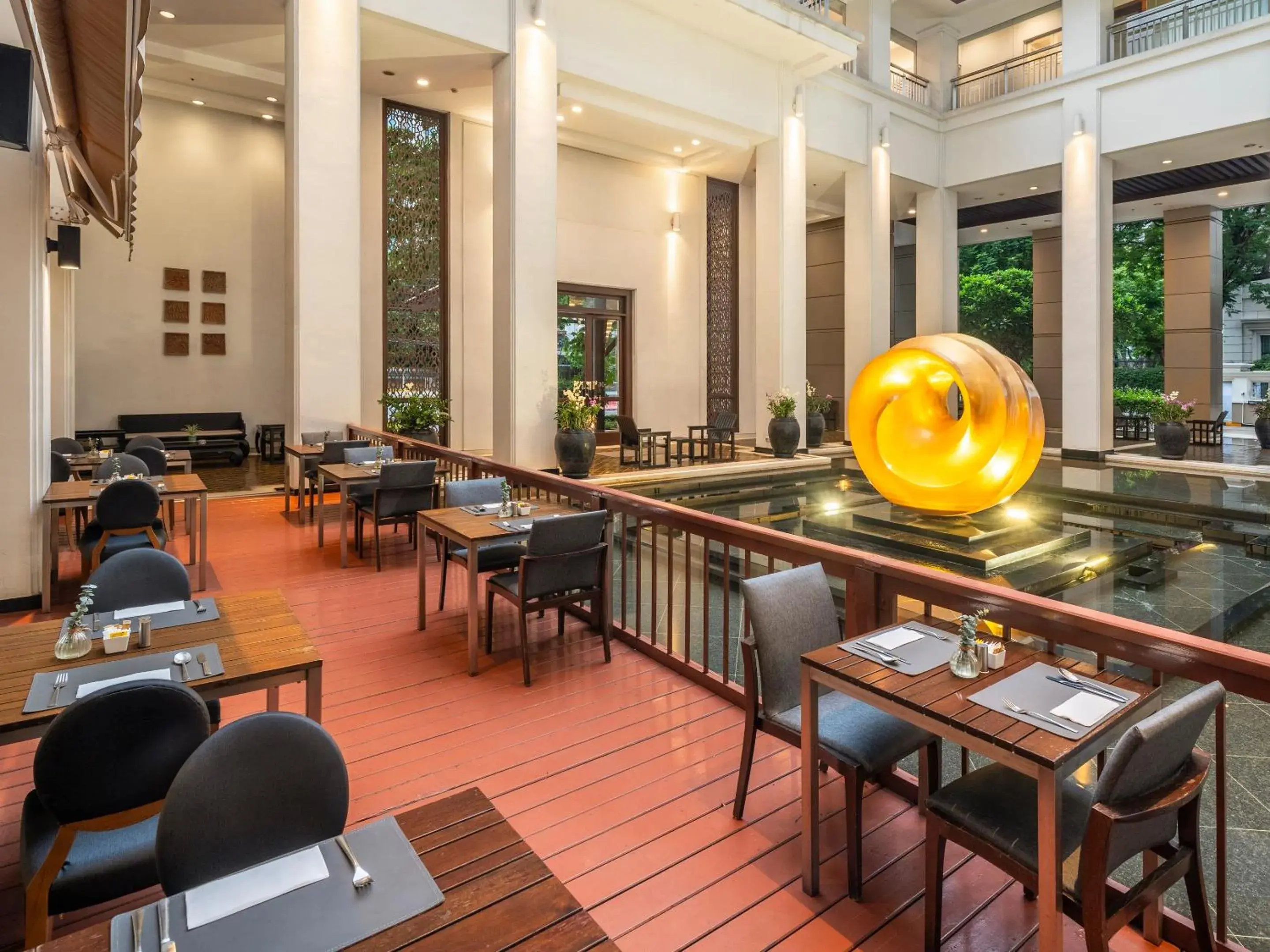 Restaurant/places to eat in Grande Centre Point Ploenchit Restaurant/places to eat in Grande Centre Point Ploenchit